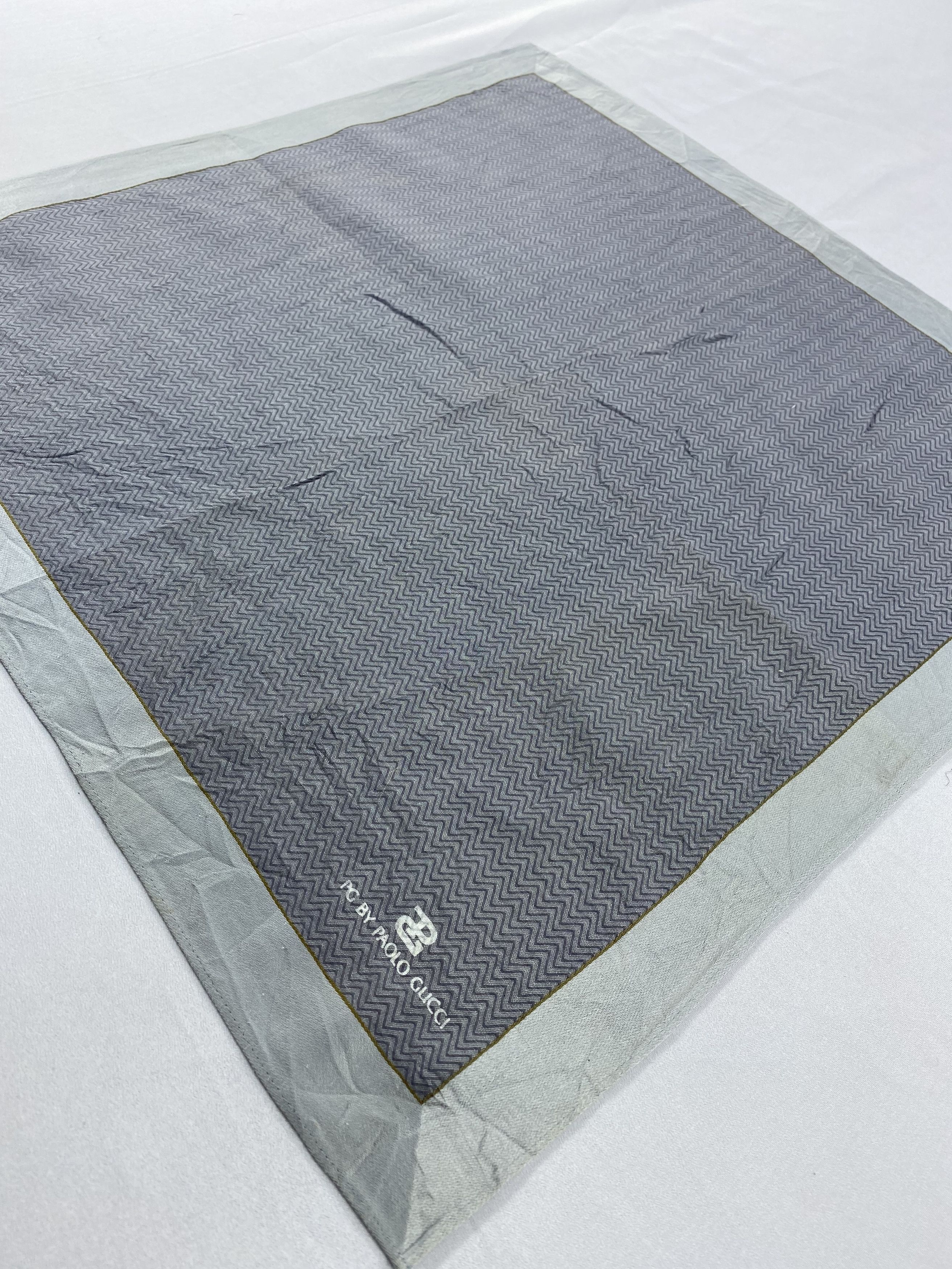 Paolo Gucci × Vintage Paolo Gucci Handkerchief / Bandana / Neckerchief Size ONE SIZE - 4 Thumbnail