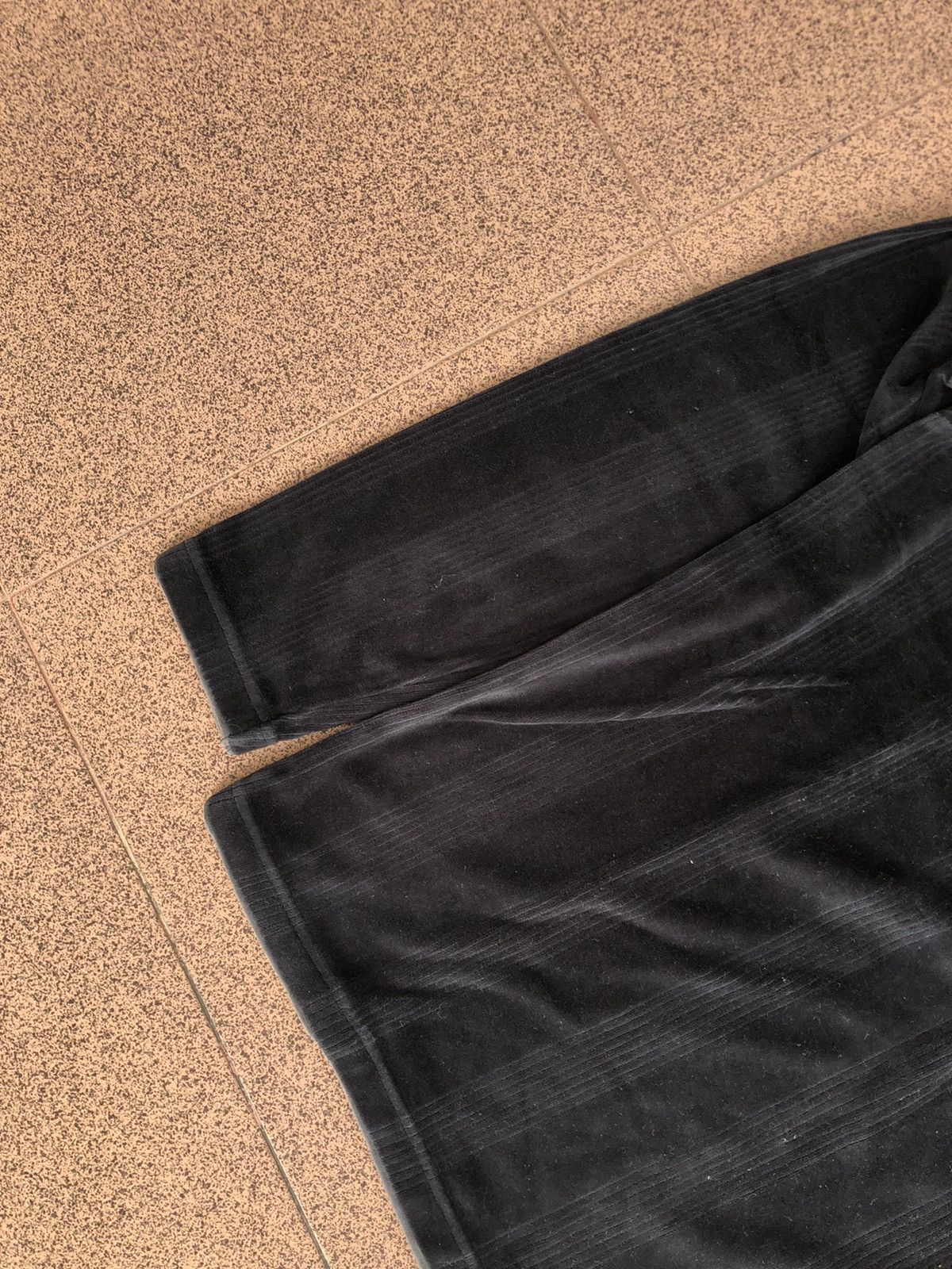 Japanese Brand 2000s Velocette Double Layer Thermal Velvet vkei style Size US L / EU 52-54 / 3 - 4 Thumbnail
