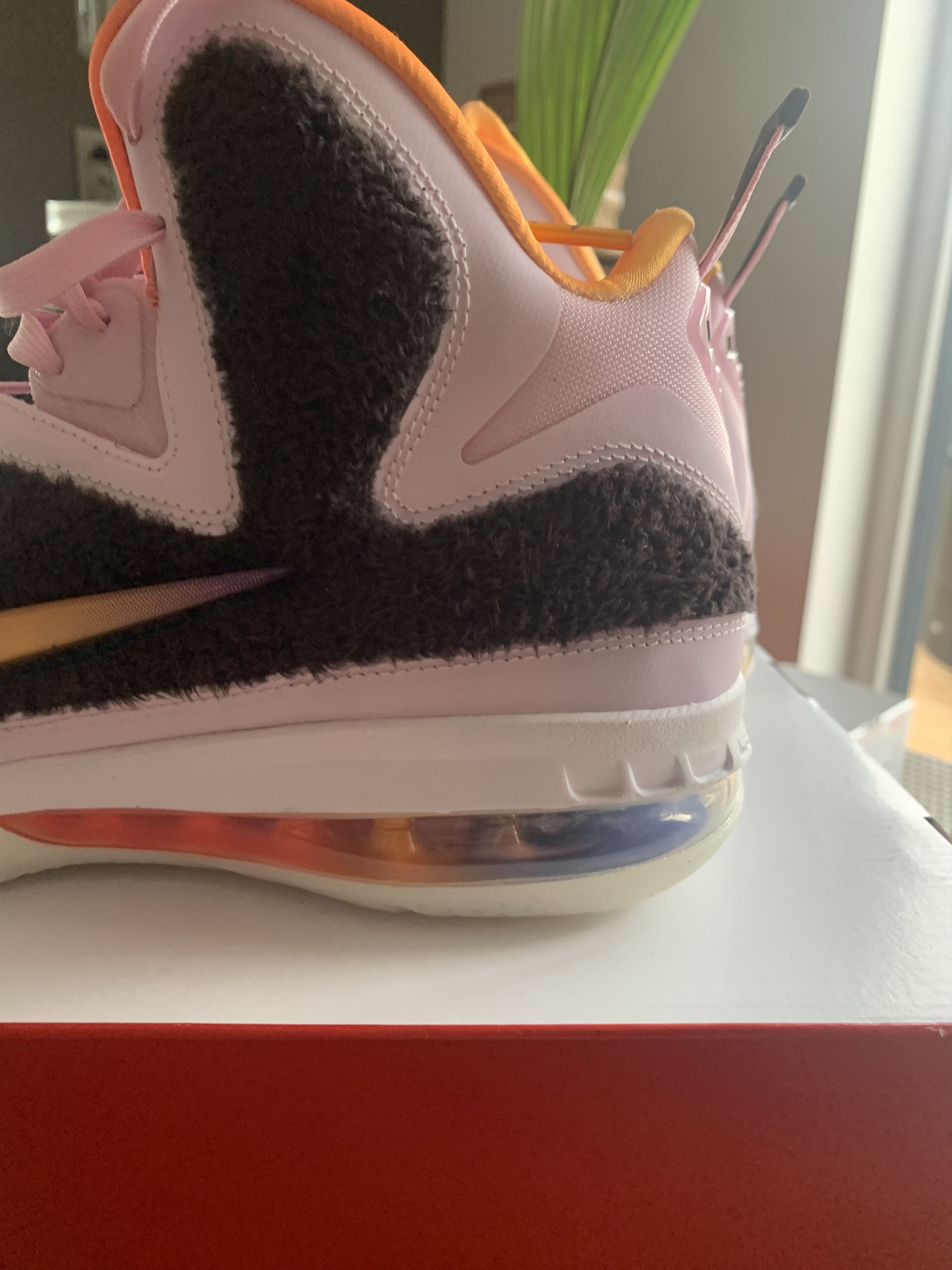 Nike NIKE LEBRON IX 10 US sneakers new 100% authentiques NO BOX Size US 10 / EU 43 - 2 Thumbnail
