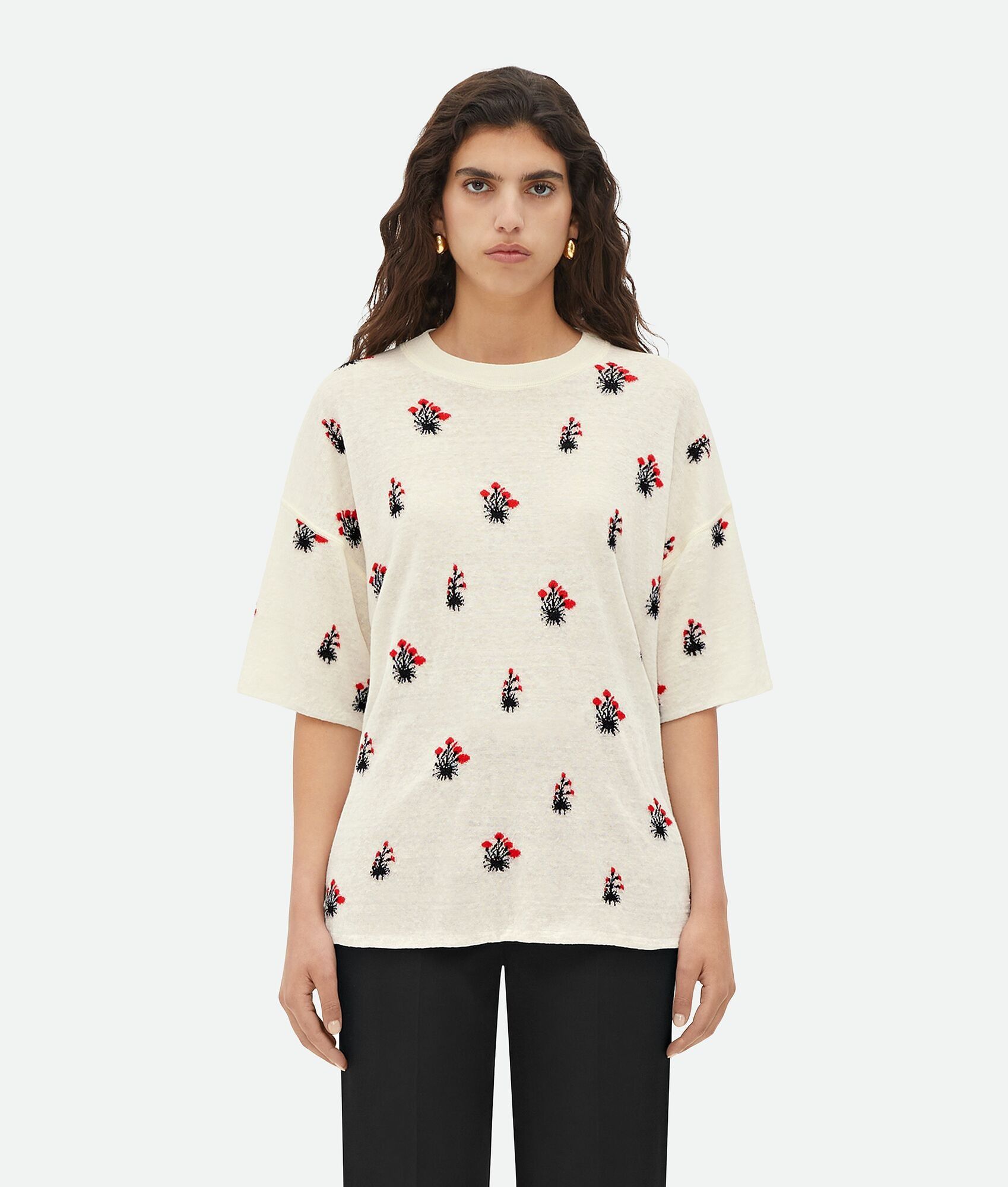 Bottega Veneta o1bcso1str0725 Linen Jacquard Flowers T-Shirt Chalk/Vernis Size XXS / US 00 / IT 34 - 1 Thumbnail