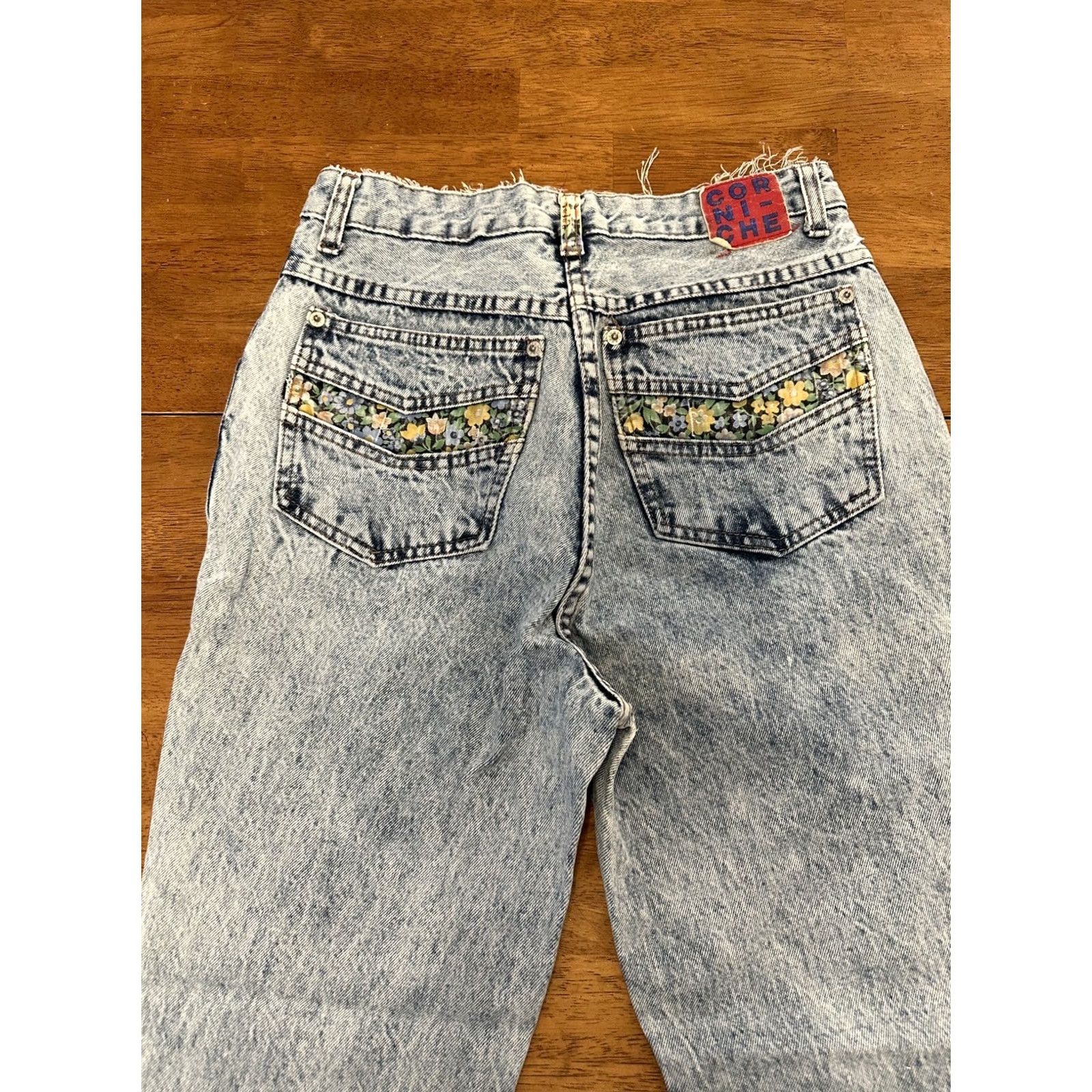 Vintage VINTAGE Corniche Jeans 80s Floral Embroidered Women’s 11/12 Made In Hong Kong Blue Denim Size 34" / US 12 / IT 48 - 6 Thumbnail
