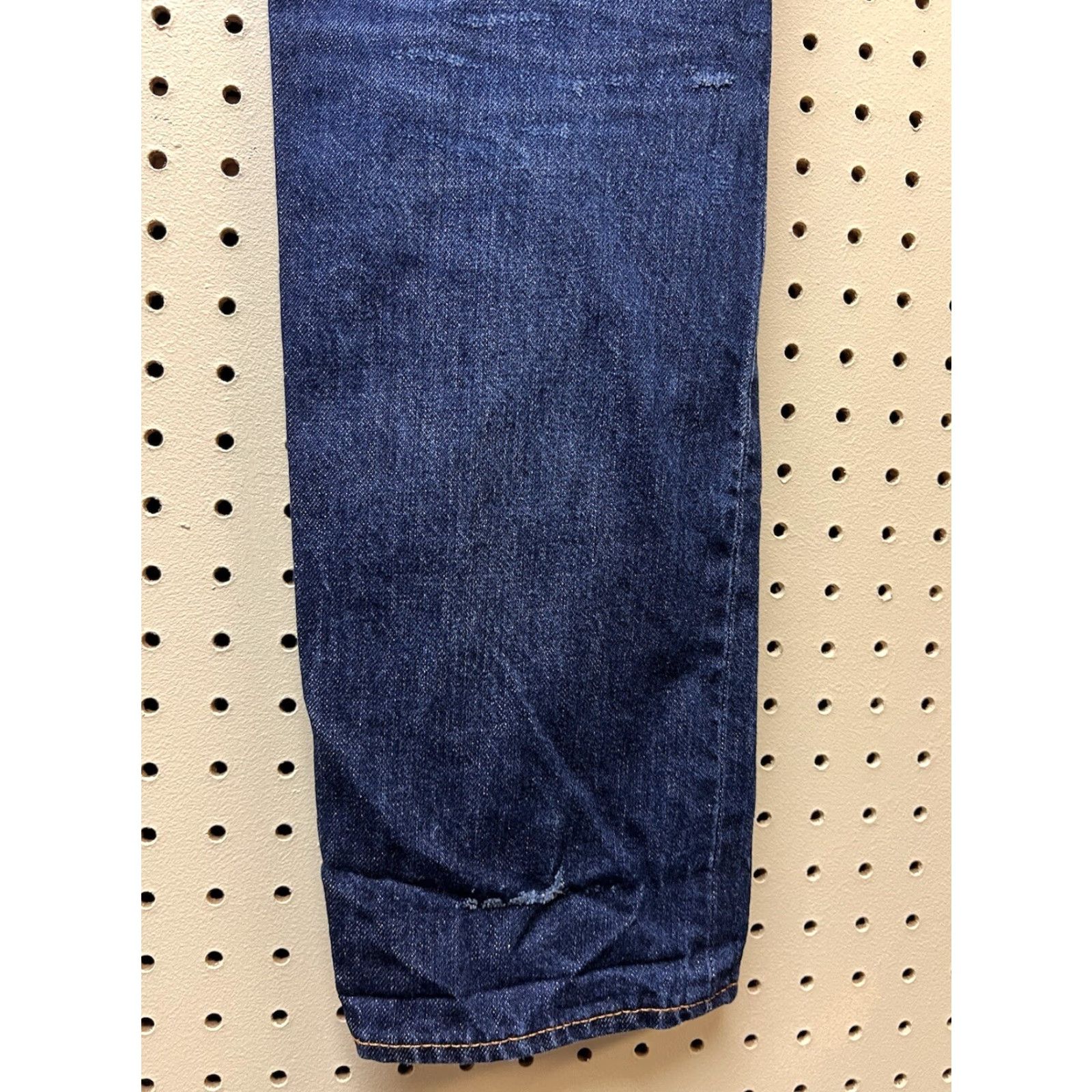 Levi's VINTAGE Levi’s 501 Jeans Distressed Button Fly Blue Denim 29x31 Medium Wash Regular Mens Size US 29 - 4 Thumbnail