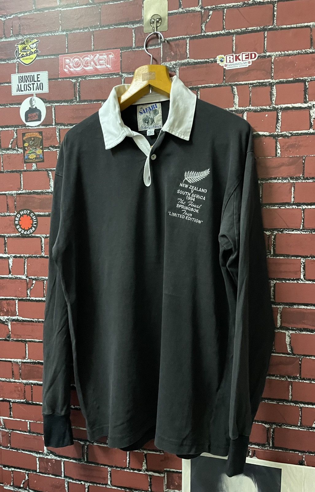 Canterbury of New Zealand × Vintage VINTAGE CANTERBURY NEW ZEALAND 1994 Size US L / EU 52-54 / 3 - 7 Thumbnail