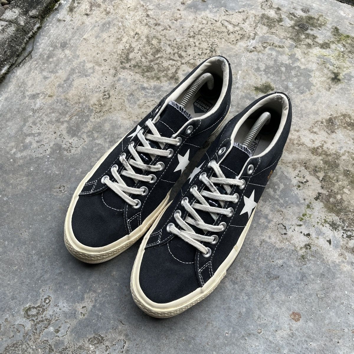 Converse × Dover Street Market One Star Low Converse x Dover Street Market Japanesebrand Size US 10 / EU 43 - 2 Thumbnail