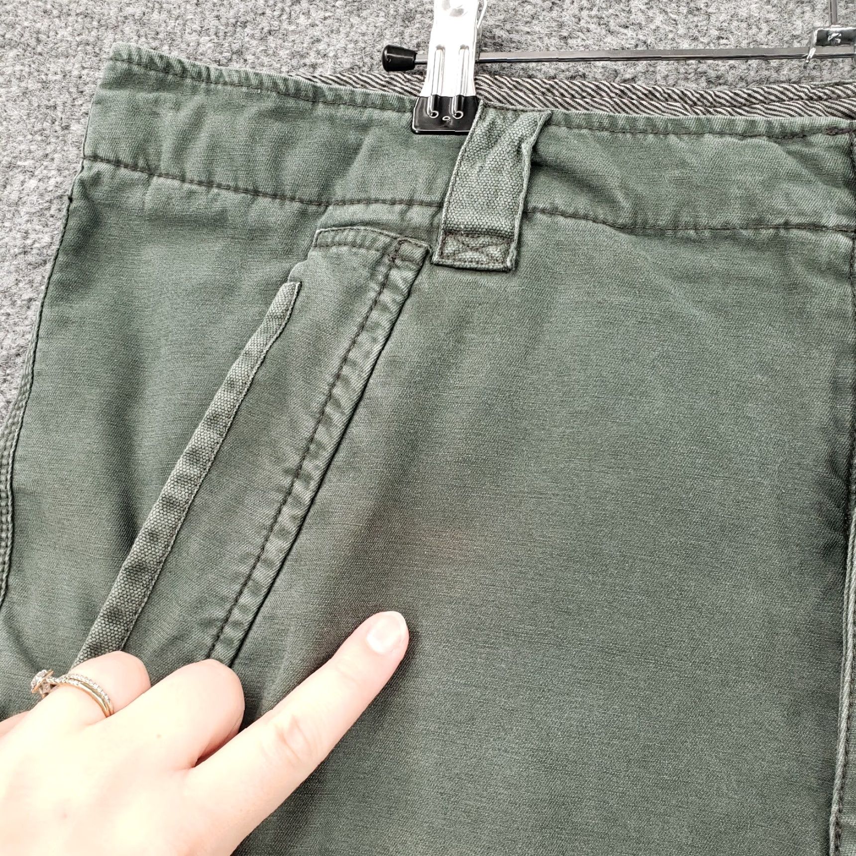 Vintage Rogue State Mens Cargo Shorts 38 Green Cotton Canvas Flat Front Pockets Outdoor Casual Utility Military Inspired Size US 38 / EU 54 - 3 Thumbnail