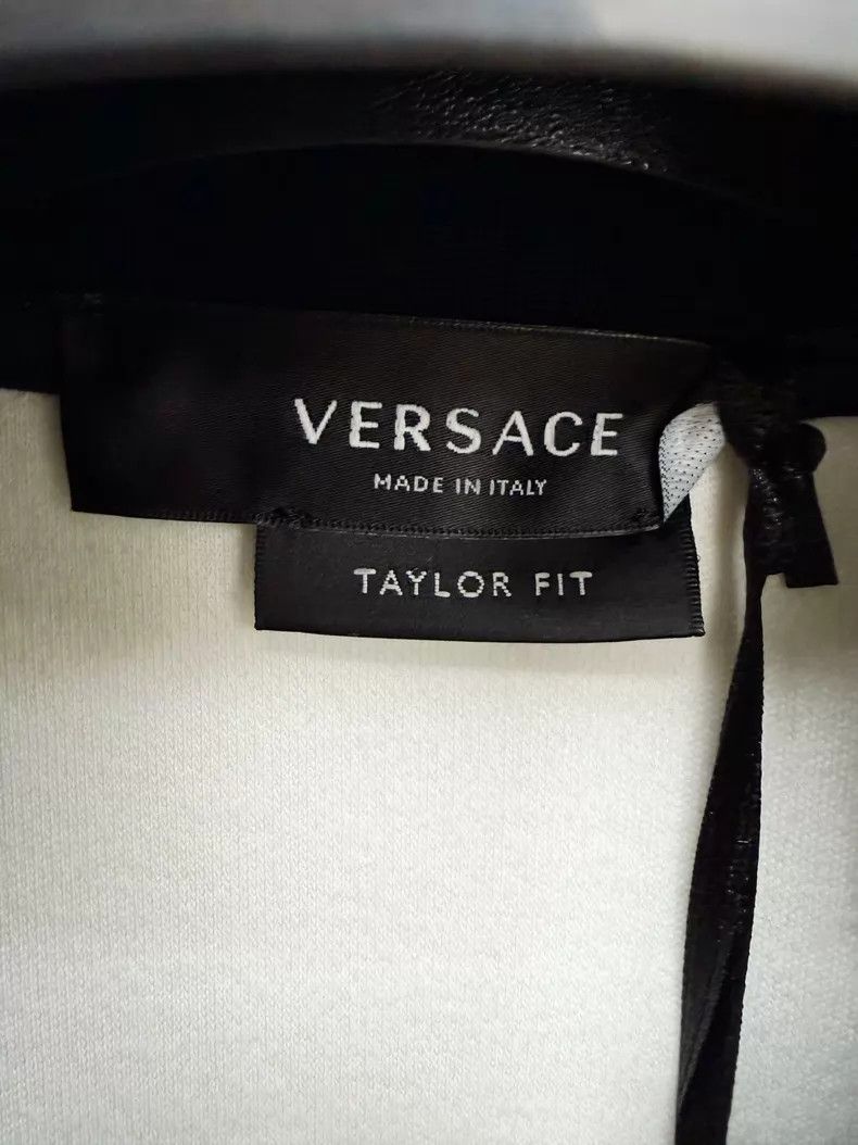 Versace Versace Embroidered zip-up shirt jacket Size US S / EU 44-46 / 1 - 6 Thumbnail