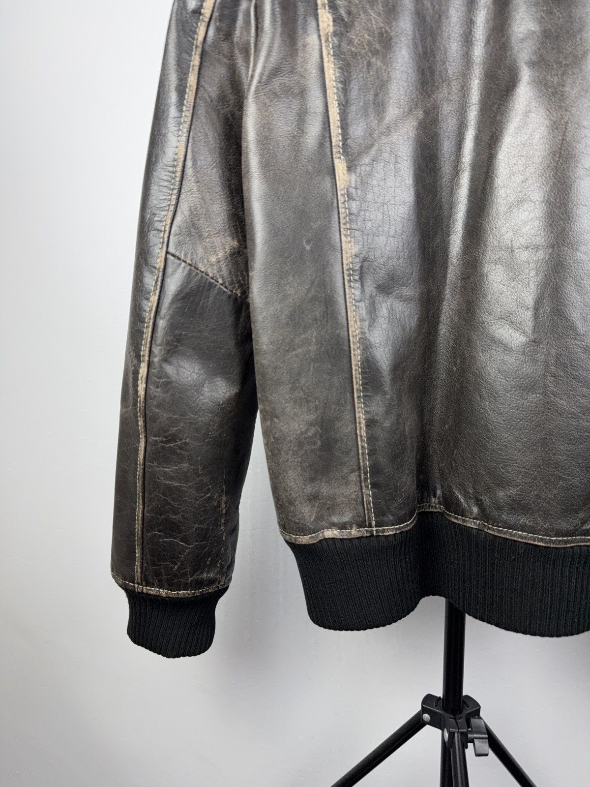Vintage Vintage 90s Avant Garde Leather Biker MOTO Faded Jacket Size US XL / EU 56 / 4 - 12 Thumbnail