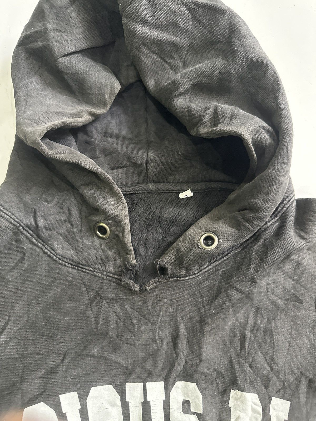 Other Precious blood of martyrs faded hoodie Size US L / EU 52-54 / 3 - 4 Thumbnail