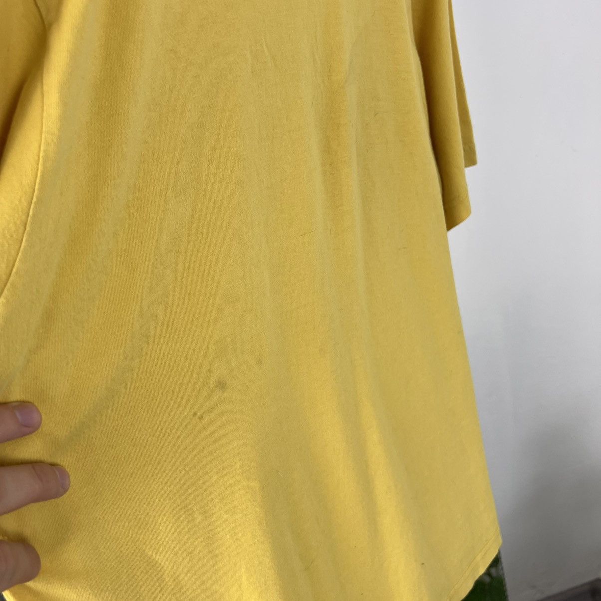 Nike Vintage Nike Big Logo T-Shirt Streetwear Style Size US M / EU 48-50 / 2 - 6 Thumbnail