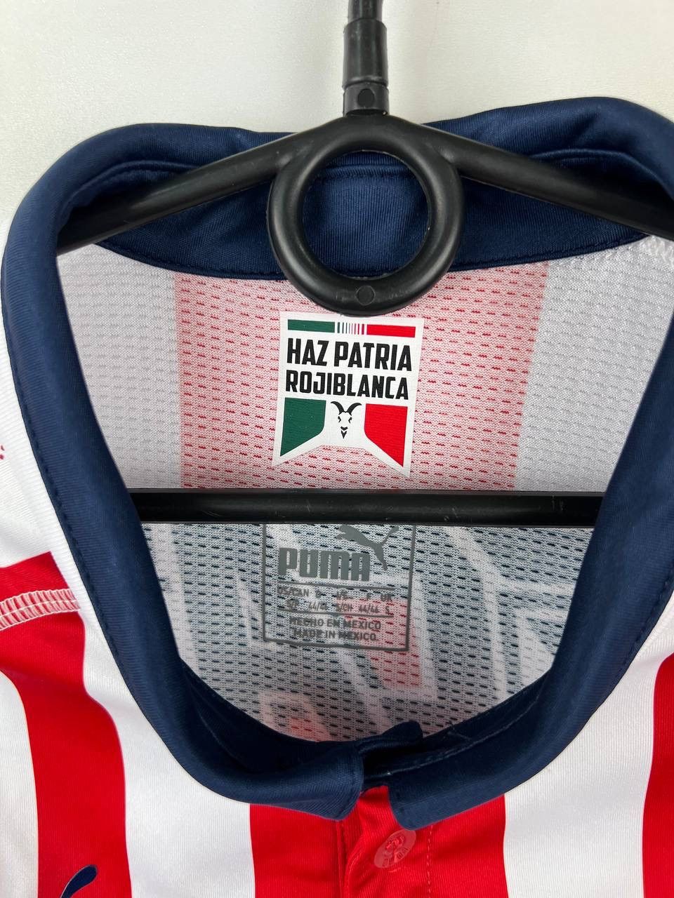 Puma Chivas de Guadalajara Puma 2018-19 jersey t-shirts size S Size US S / EU 44-46 / 1 - 3 Thumbnail