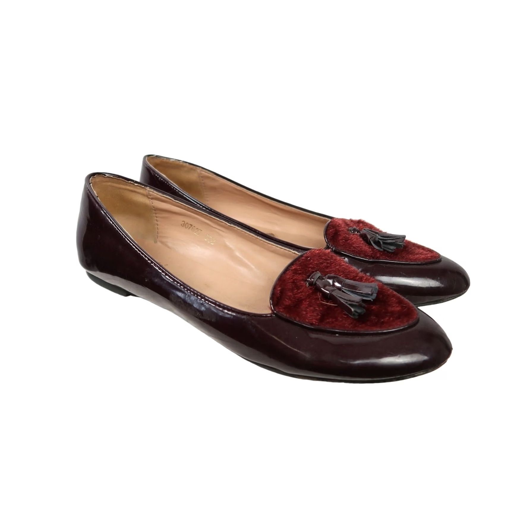 Vintage Polaris Loafer Flats Women 9 Red Faux Patent Leather Casual Fall Spring Flat Size US 9 / IT 39 - 2 Thumbnail