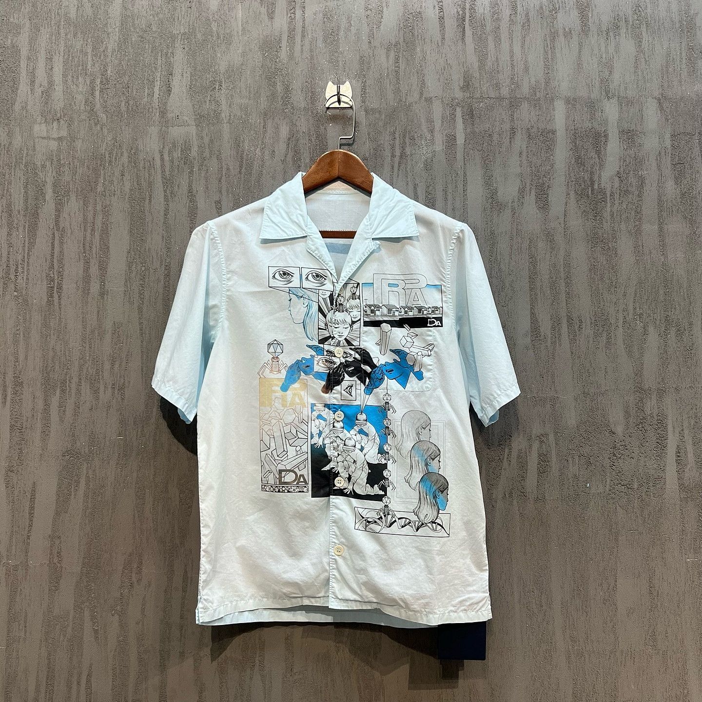 Prada Prada Comic Print Button Up Shirt Size M Size US M / EU 48-50 / 2 - 1 Thumbnail