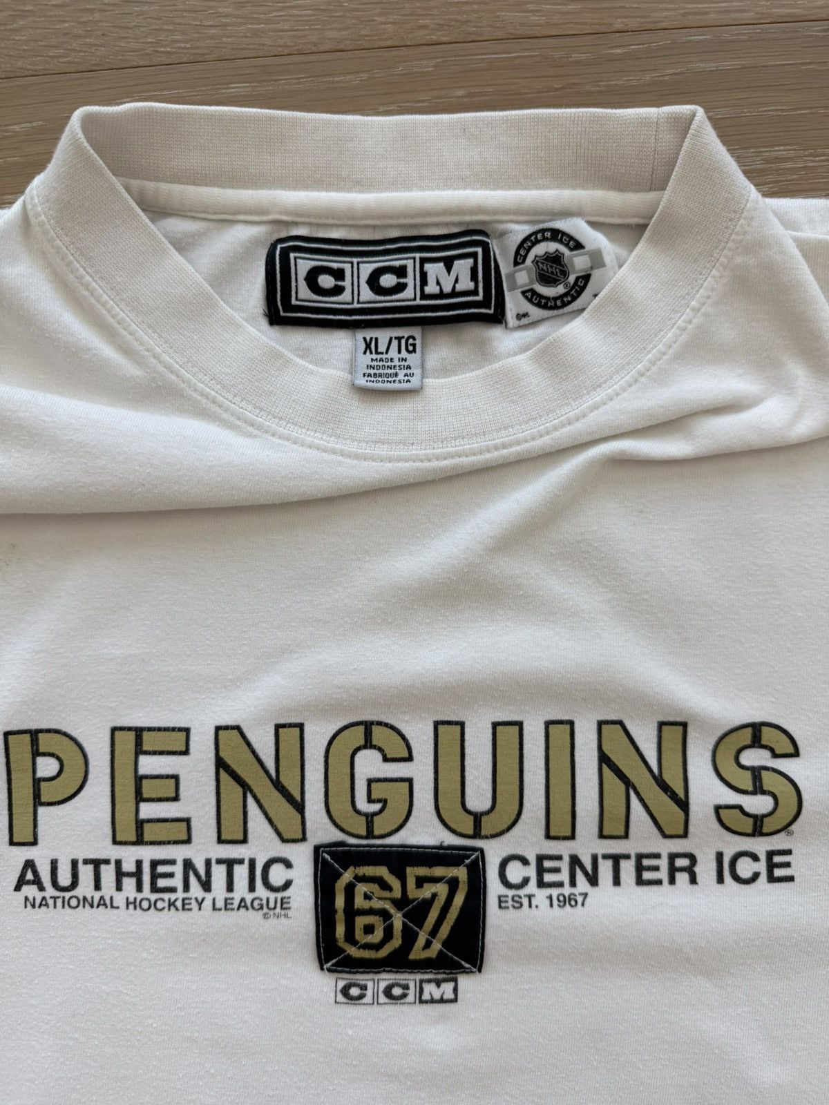 Ccm CCM Pittsburgh Penguins NHL Shirt Size US XL / EU 56 / 4 - 7 Thumbnail