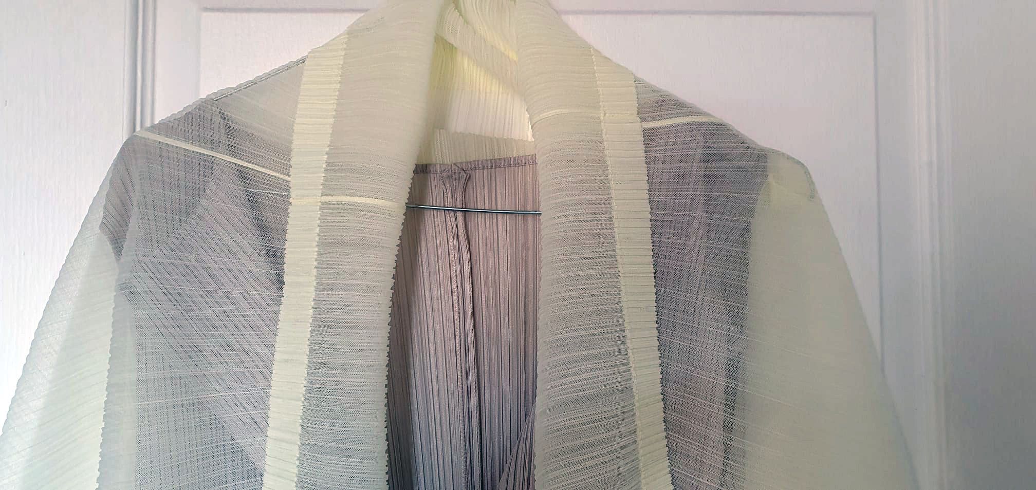 Pleats Please Issey Miyake Issey Miyake sleeveless suit Size S / US 4 / IT 40 - 4 Thumbnail