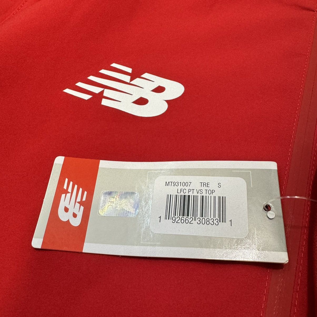 New Balance Liverpool new balance training sweater (Bnwt) Size US S / EU 44-46 / 1 - 5 Thumbnail