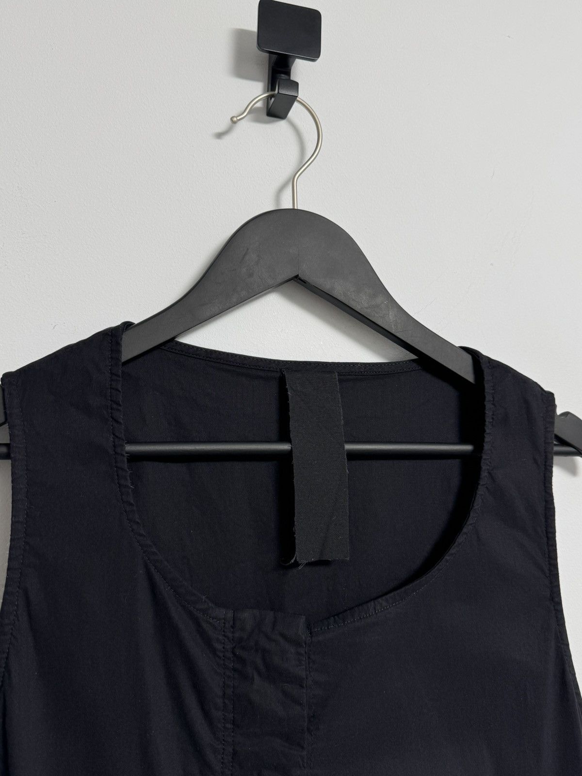 Rundholz RUNDHOLZ DIP ASYMMETRIC BUTTON-DOWN SLEEVELESS JUMPSUIT Size L / US 10 / IT 46 - 3 Thumbnail
