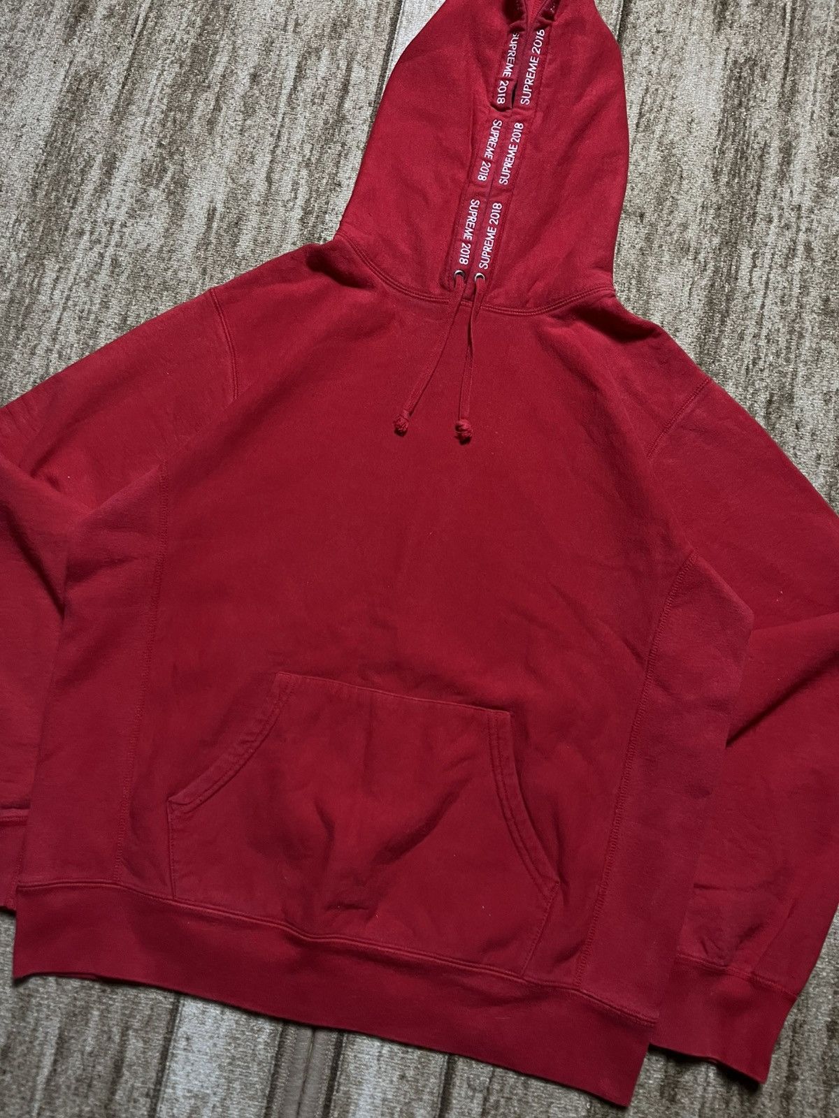 Supreme legit hoodie supreme 2018 Size US L / EU 52-54 / 3 - 5 Thumbnail