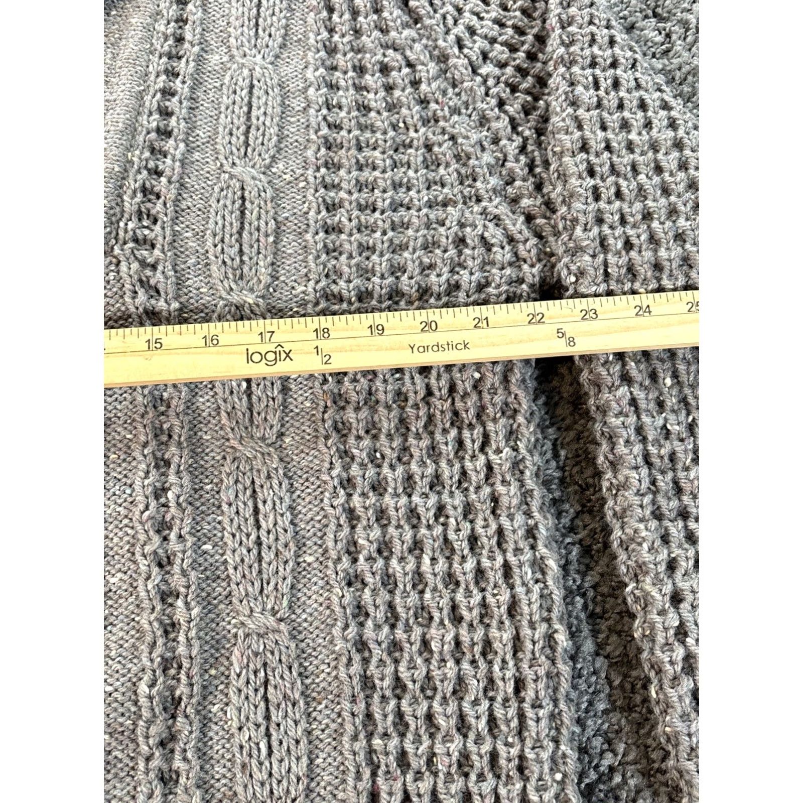 Vintage VINTAGE Jacobsons Shawl Sweater L Gray Wool Chunky Knit Speckled Ireland 90s Mens L Ivory 1980s Boho Ireland Wool Mens L Size US L / EU 52-54 / 3 - 3 Thumbnail