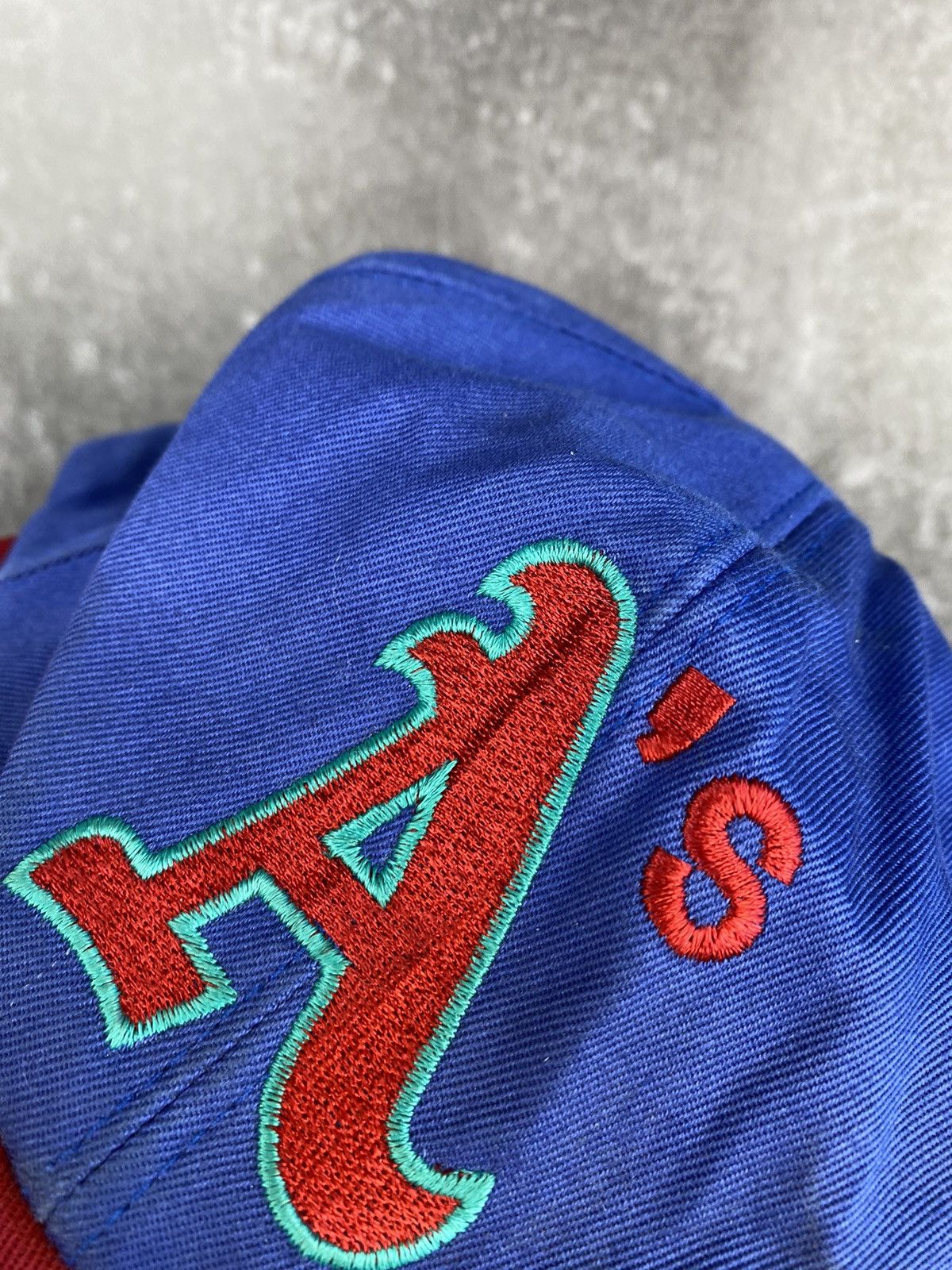 MLB VINTAGE Atlanta Braves Hat Cap Blue Red Baseball Men 90s Size ONE SIZE - 4 Thumbnail
