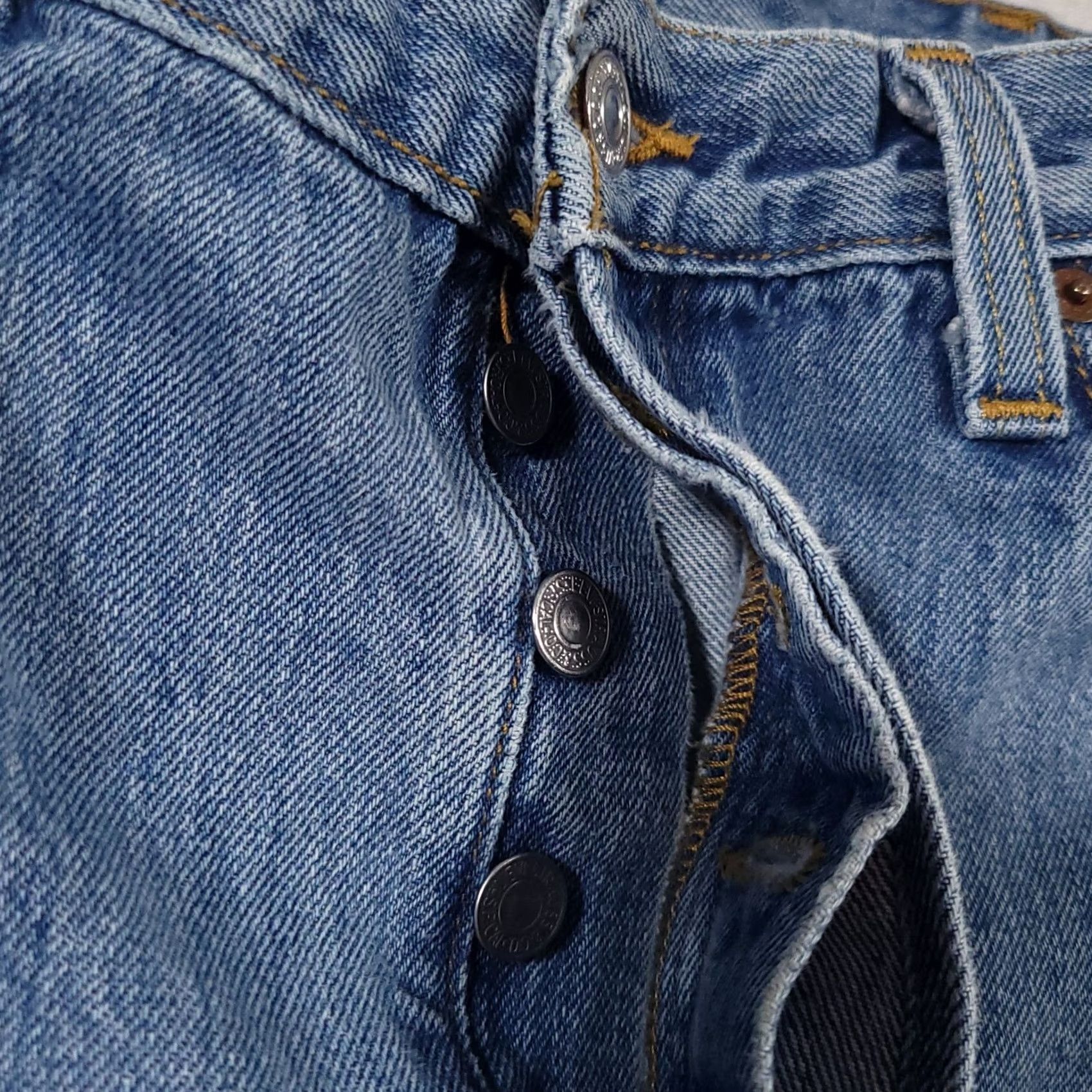 Levi's VINTAGE Levi's 501 Original Fit Button Fly Straight Leg Jeans Mens 38x30 Workwear Grunge Size US 38 / EU 54 - 4 Thumbnail