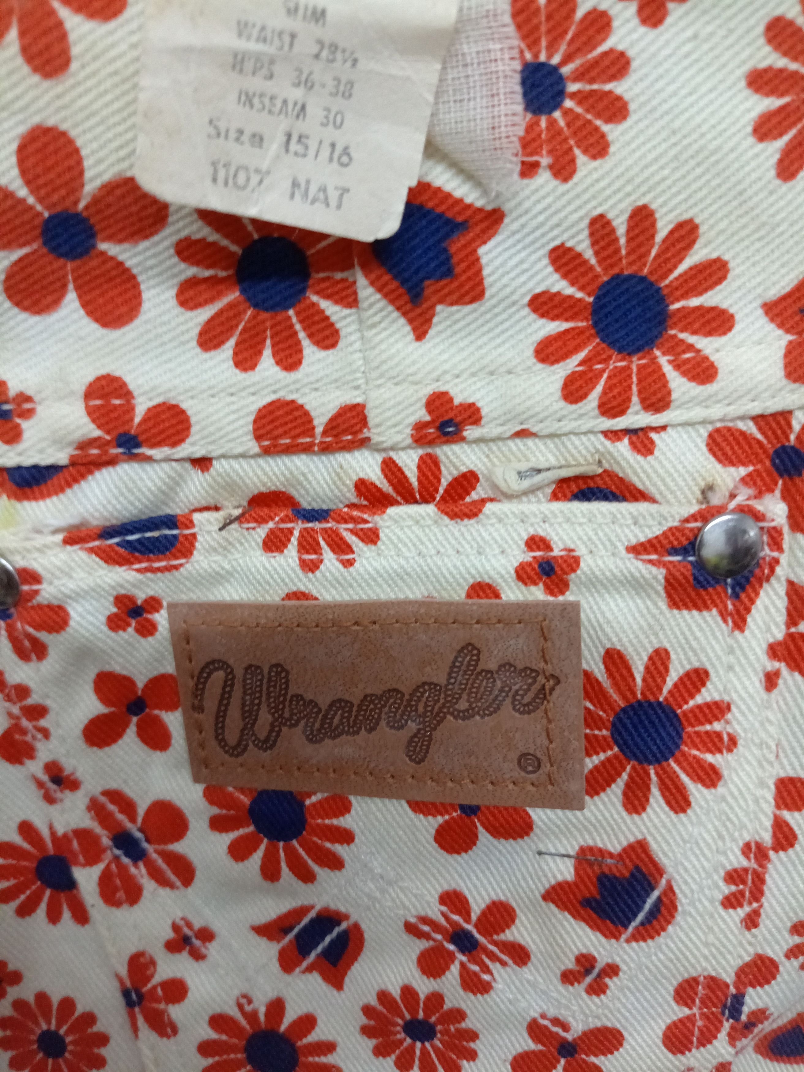 Wrangler Vintage 70's wrangler floral hippies jeans size 26 Size 26" / US 2 / IT 38 - 5 Thumbnail