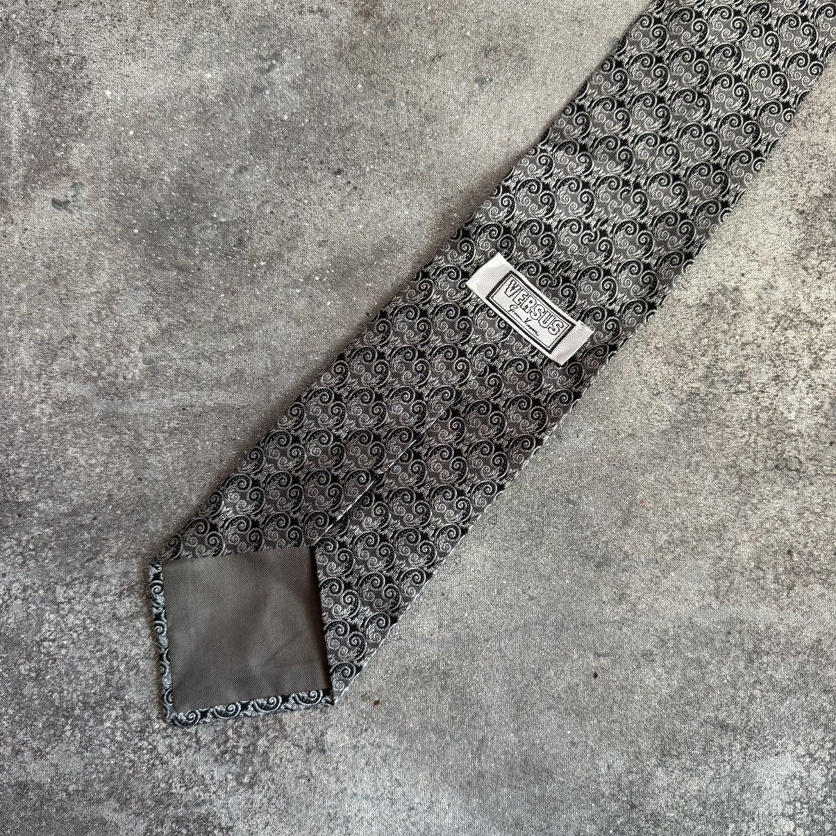 Versace × Vintage 80s Versace VERSUS by Gianni Versace Vintage Tie Size ONE SIZE - 4 Thumbnail
