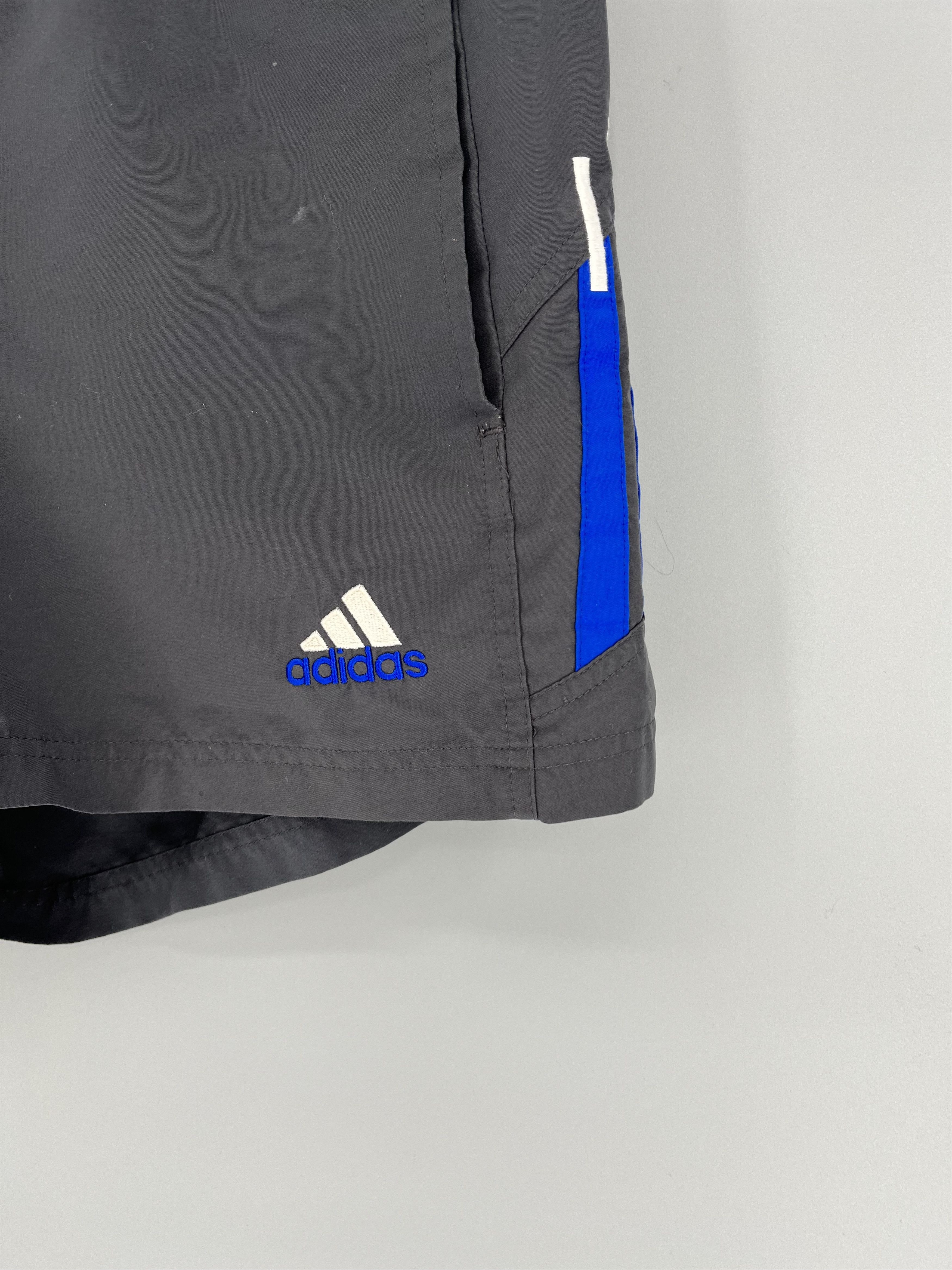 Adidas Vintage 90s ADIDAS Shorts Sport Streetwear 90s Style Size US 32 / EU 48 - 4 Thumbnail
