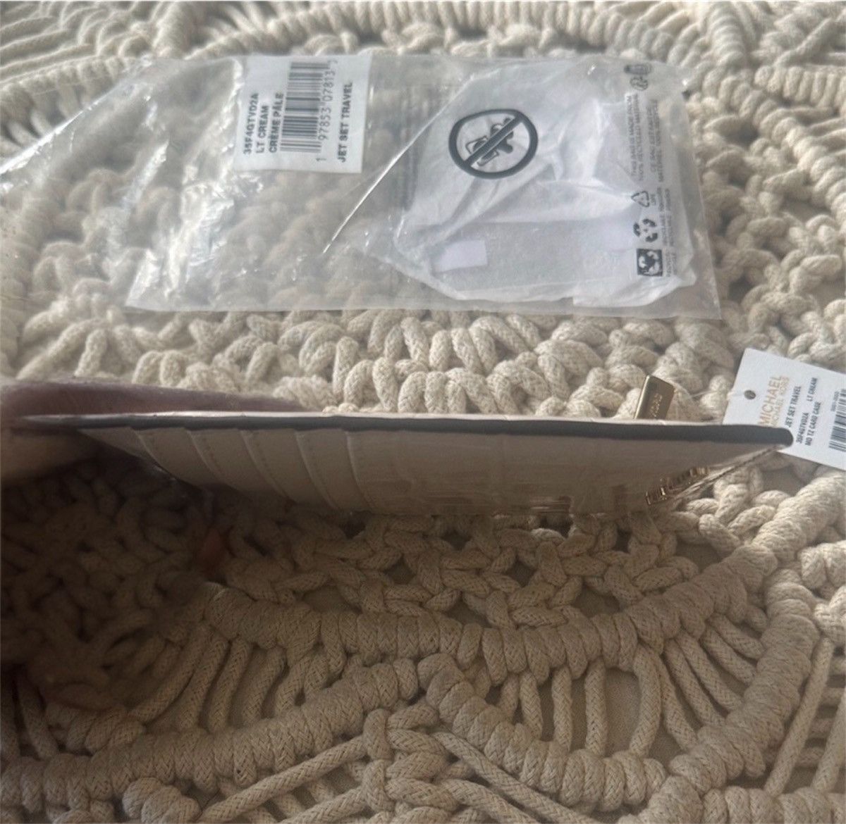 Michael Kors NWT Michael Kors Jet Set Travel Card Holder Wallet Size ONE SIZE - 4 Thumbnail