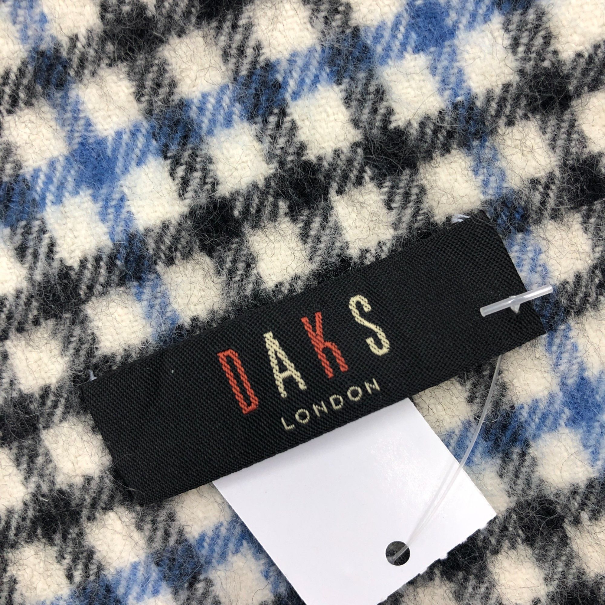DAKS Vintage DAKS Scarf Muffler Wool Check Plaid Winter Scarves Size ONE SIZE - 4 Thumbnail