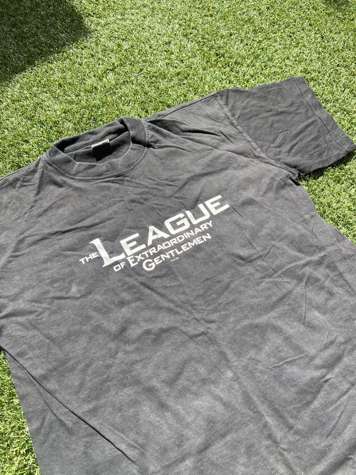 Vintage VTG ‘03 League of Extraordinary Gentlemen Movie Promo Tee Size US L / EU 52-54 / 3 - 2 Thumbnail