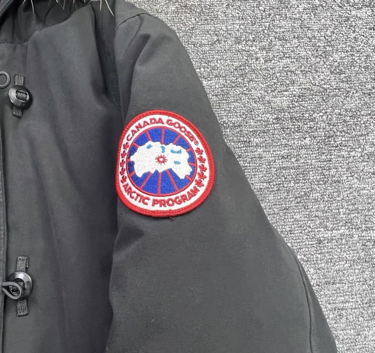 Canada Goose Canada Goose / Button Women's Parka Down Jacket K12 Size XS / US 0-2 / IT 36-38 - 4 Thumbnail