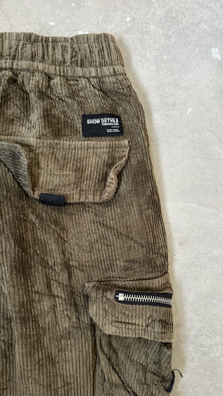 Japanese Brand JAPAN CORDUROY CARGO PANT Size US 32 / EU 48 - 13 Thumbnail