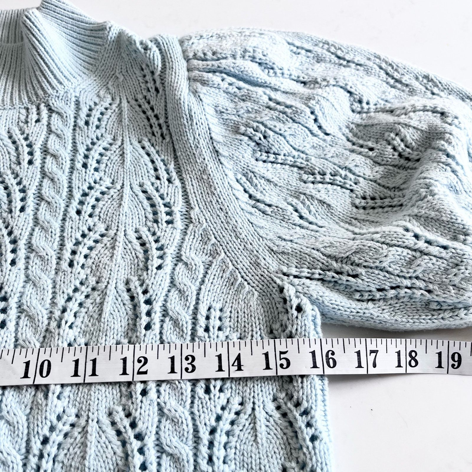 Alice + Olivia Alice +Olivia Kyoko Turtleneck Cable-Knit Pullover Sweater Size M / US 6-8 / IT 42-44 - 6 Thumbnail