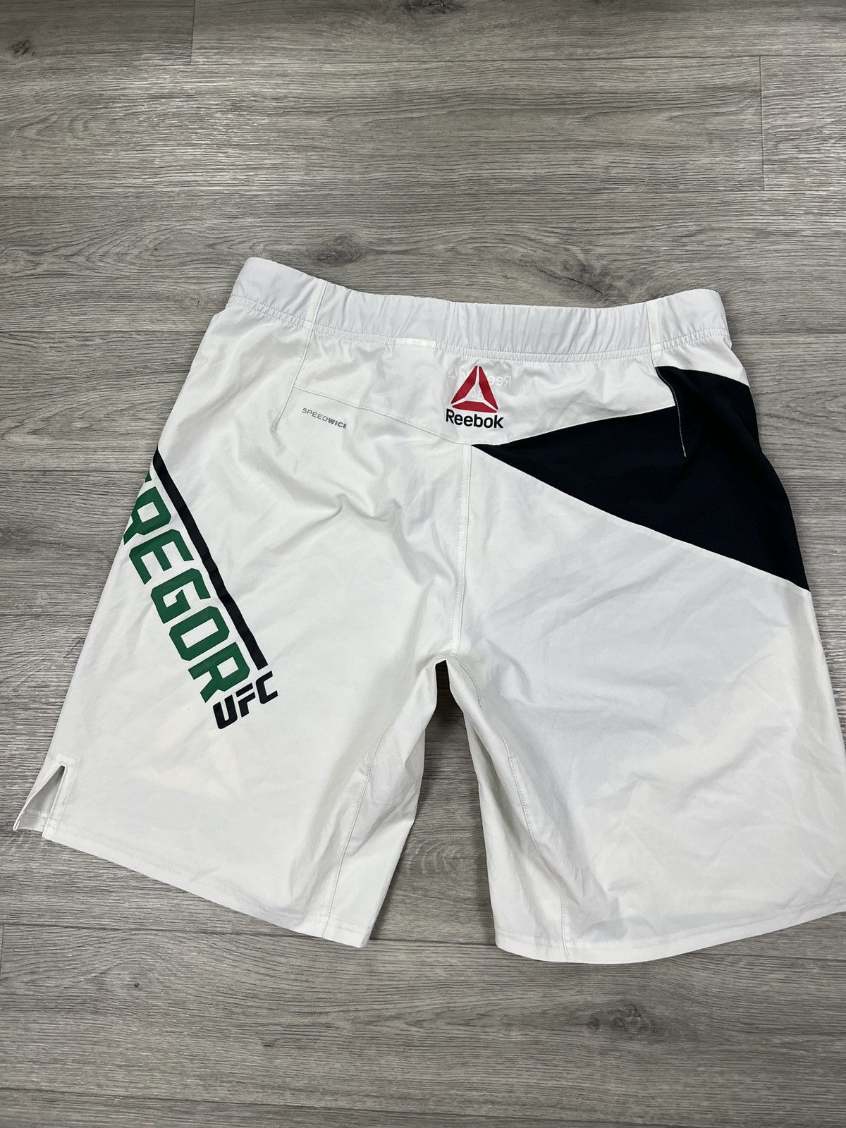 Reebok Reebok UFC Conor McGregor Authentic Fight Kit Octagon Shorts Size US 34 / EU 50 - 4 Thumbnail