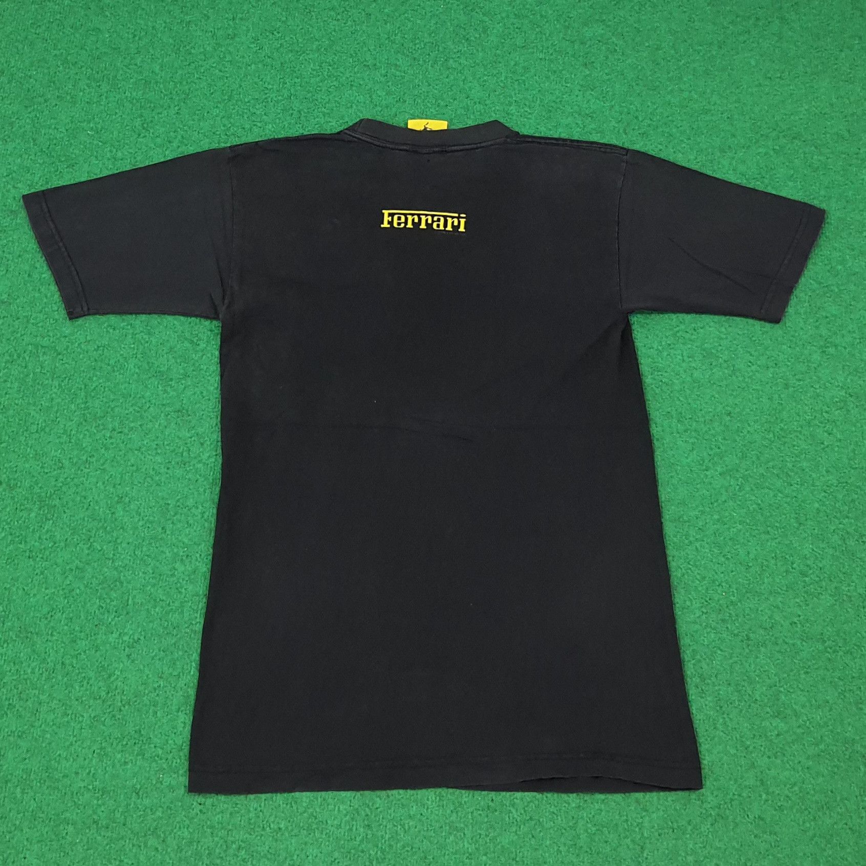 Ferrari Vintage Ferrari Sports Logo Tshirt C276N16 Size US S / EU 44-46 / 1 - 3 Thumbnail