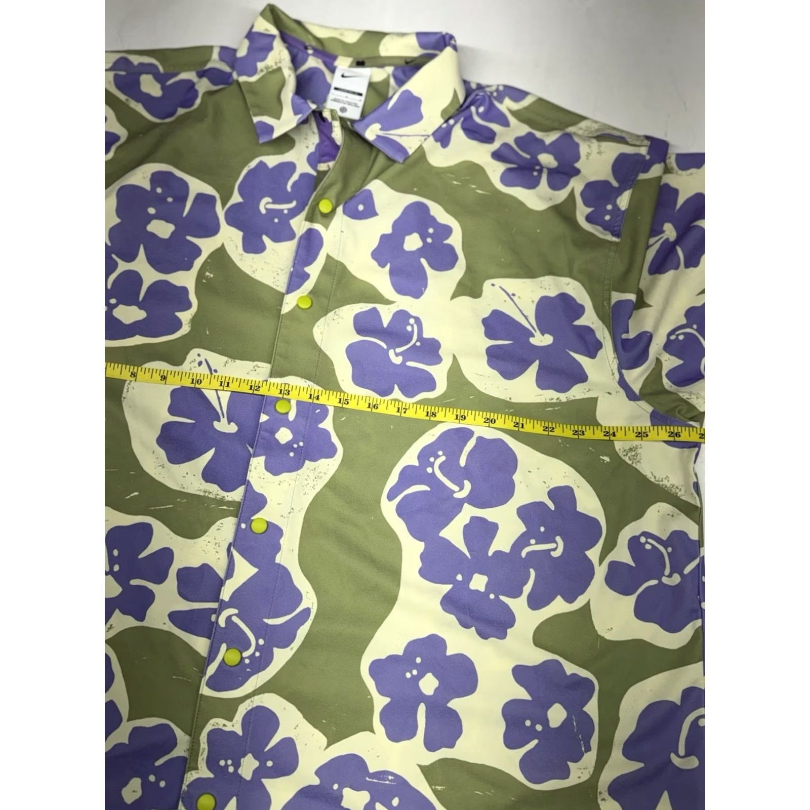 Nike Nike Tennis Pickleball Floral Hawaiian Button-Up Shirt Men Large Color Green Short Sleeve Tie-Dye? Size US L / EU 52-54 / 3 - 4 Thumbnail