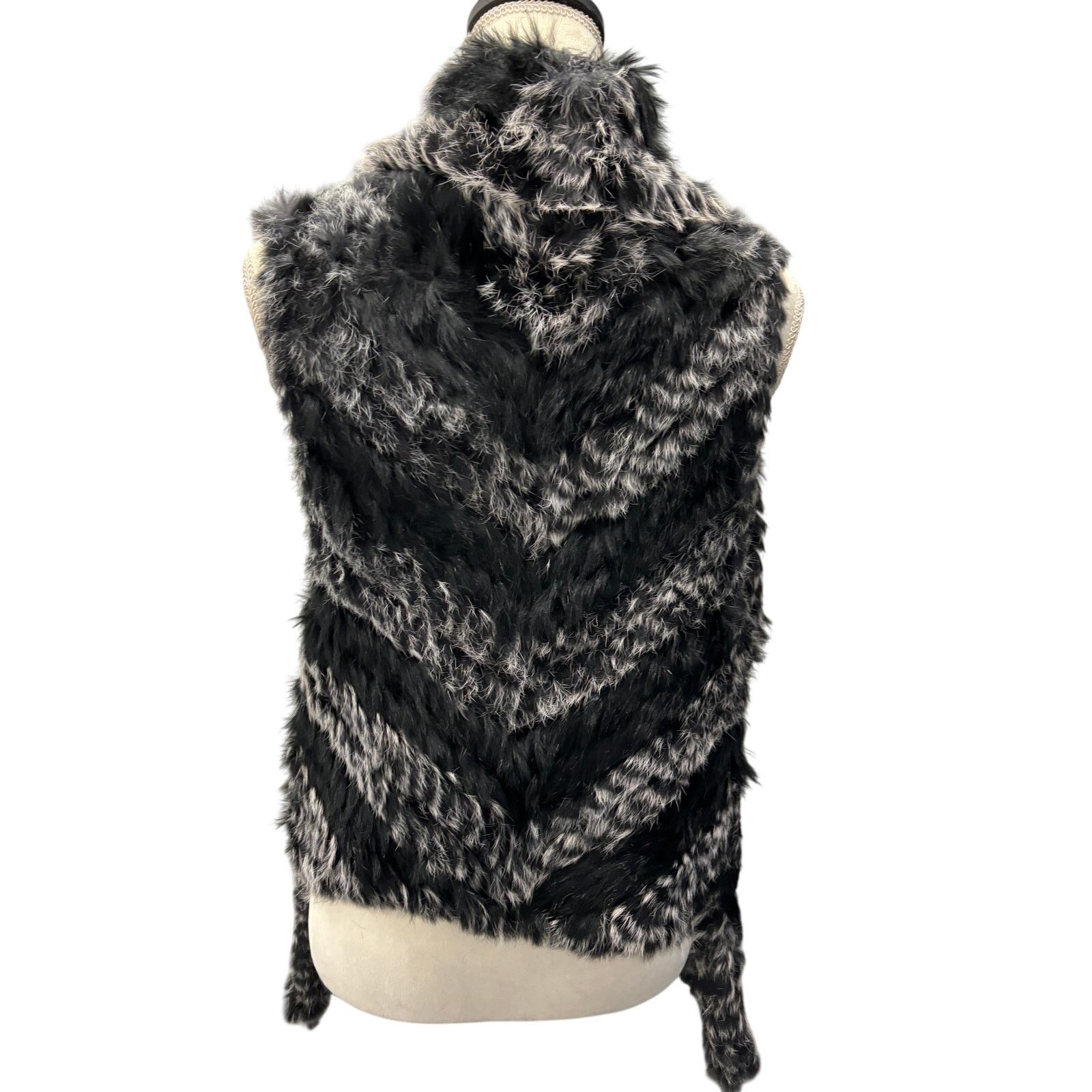 Marc by Marc Jacobs Marc Jacobs Fur Chevron Striped Vest Size S / US 4 / IT 40 - 2 Thumbnail