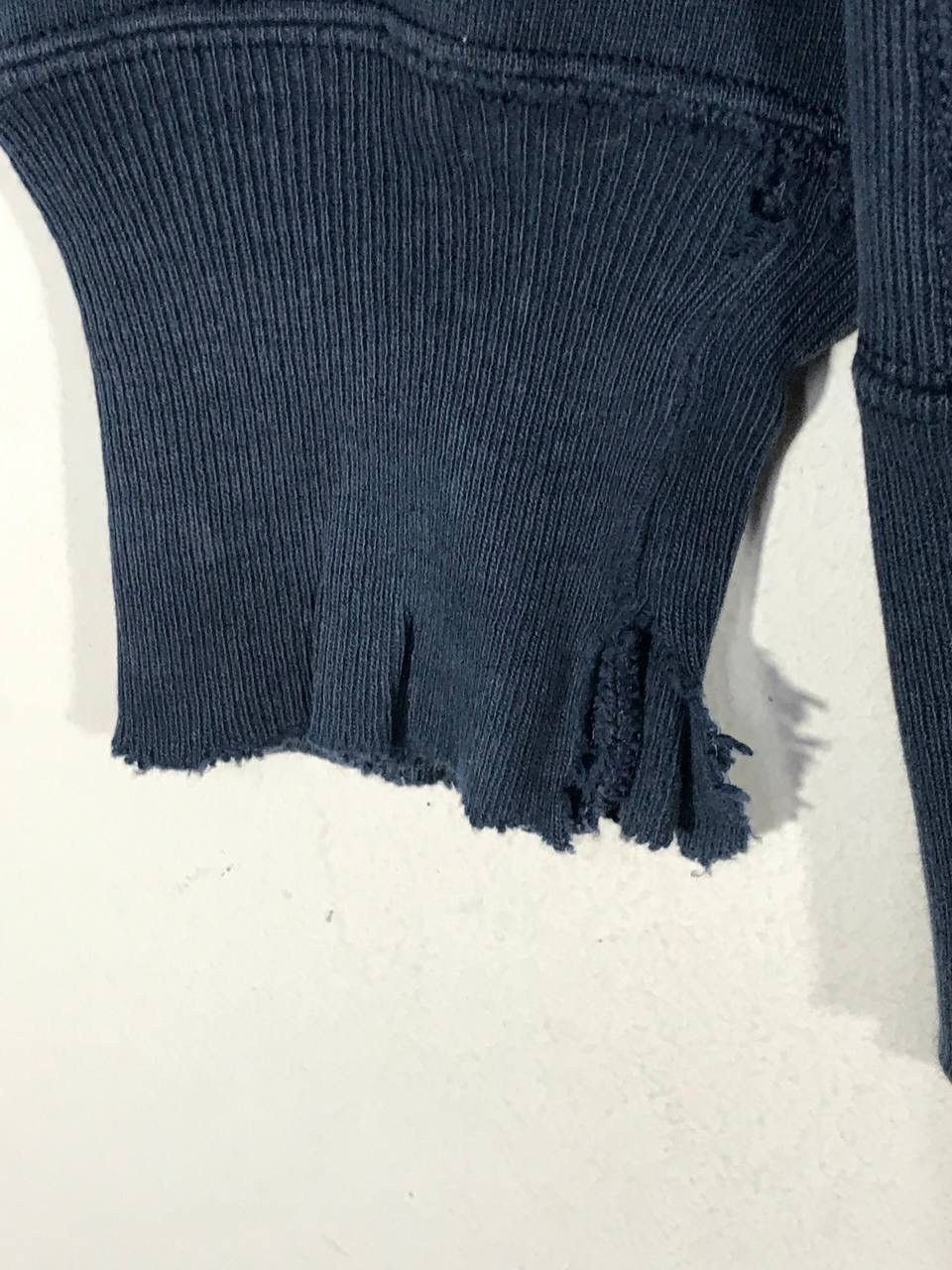 Champion vintage champion reverse weave distressed by aging Size US M / EU 48-50 / 2 - 10 Thumbnail
