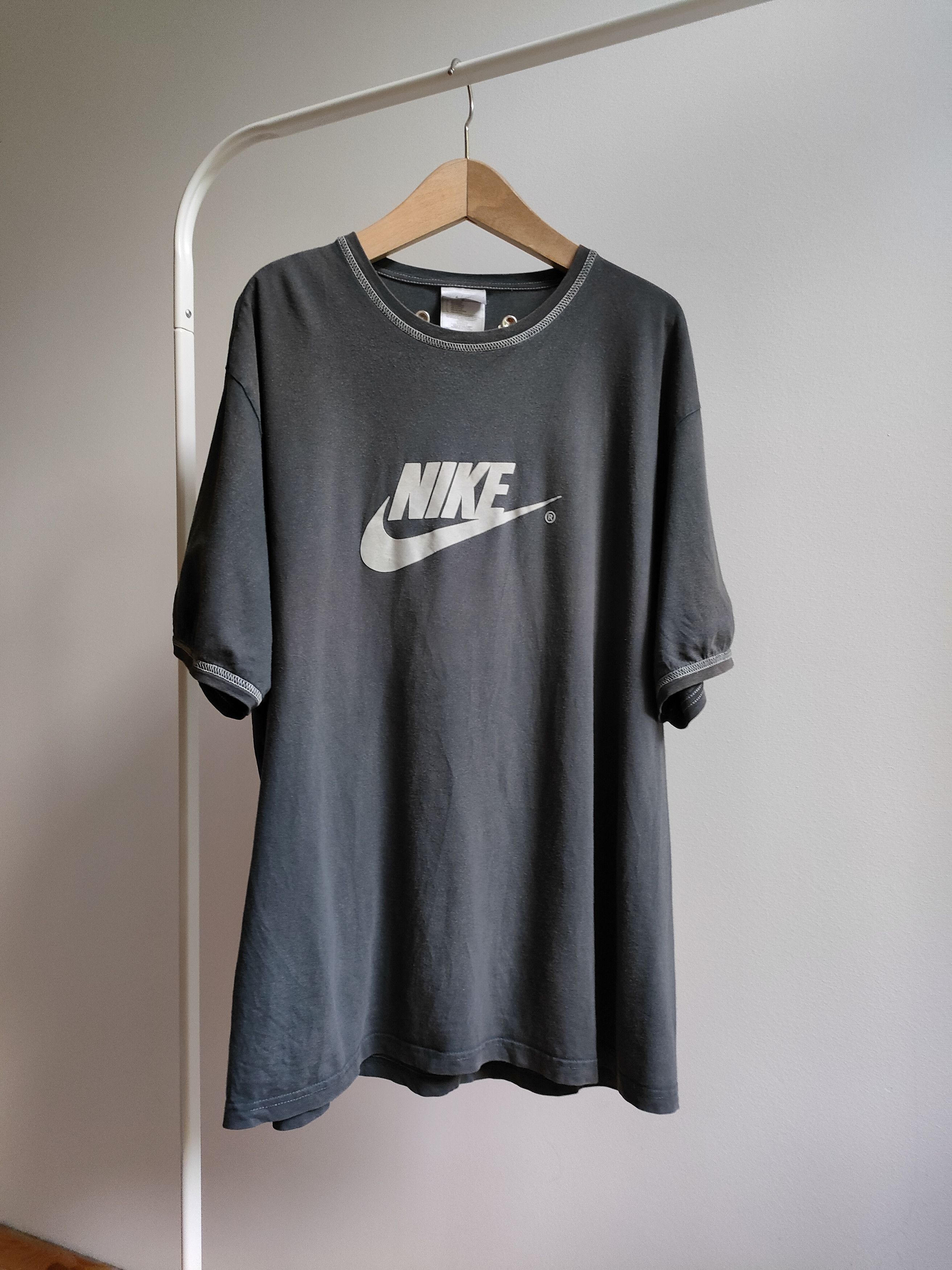 Nike Nike Vintage Faded Sunfade Tee Big Logo Spellout Print Size US XL / EU 56 / 4 - 1 Thumbnail
