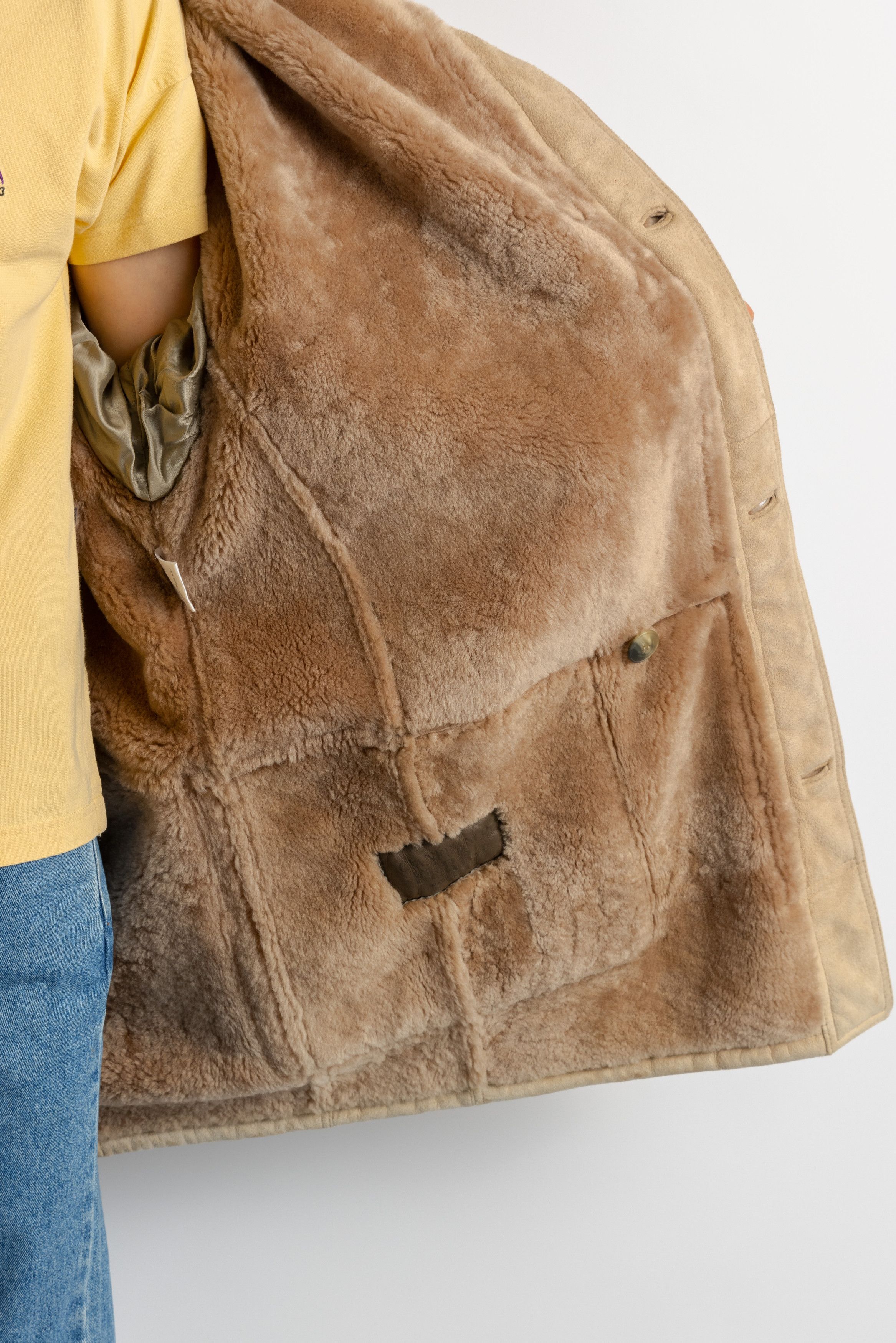 Gianfranco Ferre Gianfranco Ferre Vintage Genuine Suede Shearling Coat 7813 Size US XL / EU 56 / 4 - 8 Thumbnail