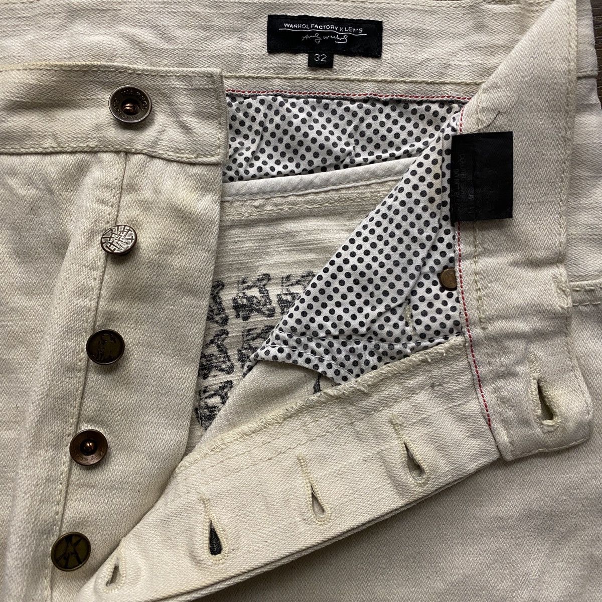 Designer × Levi's Levi's 501 x Andy Warhol Factory Size US 32 / EU 48 - 12 Thumbnail