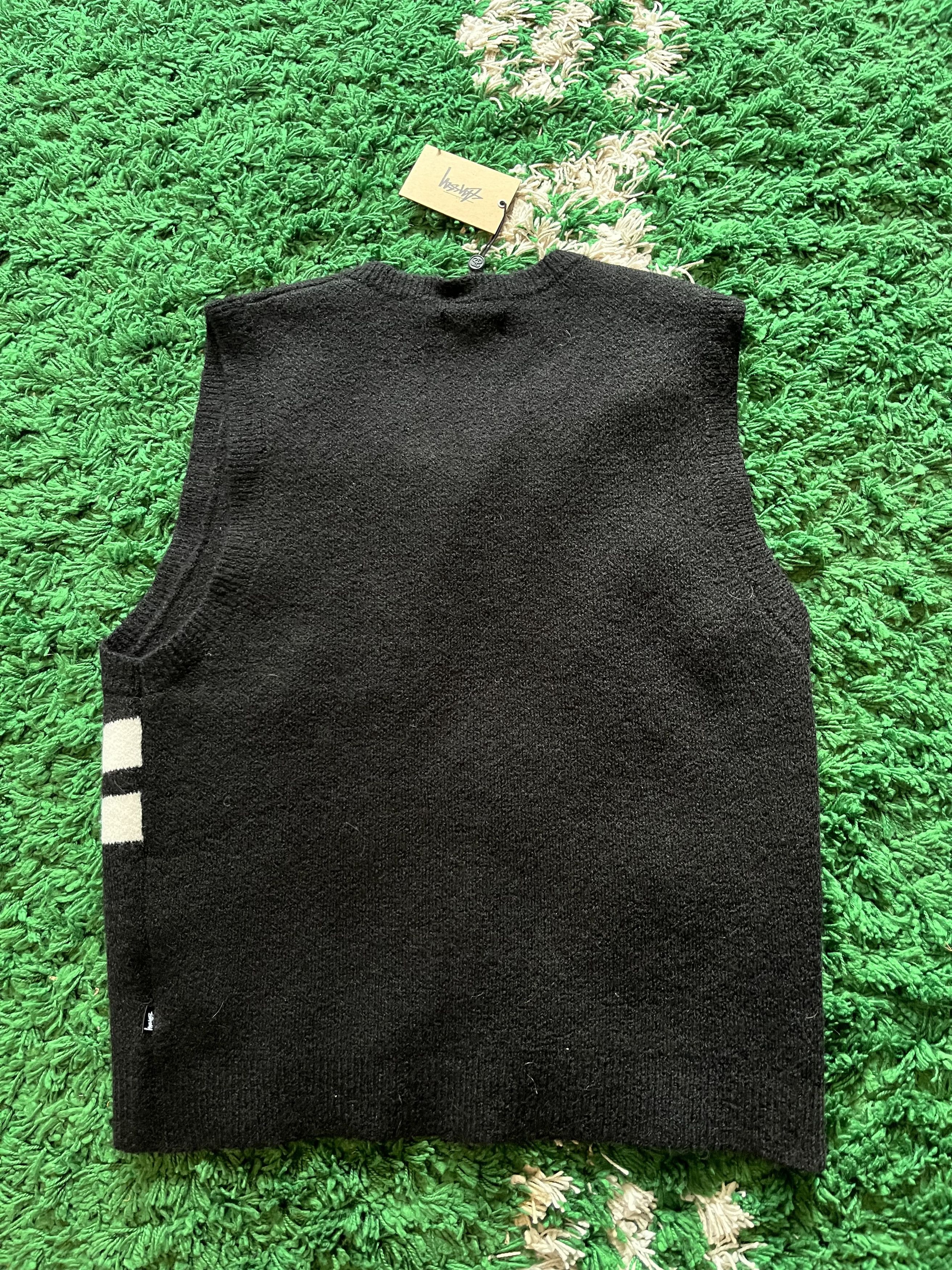 Stussy Stussy knit vest 8 ball Size US L / EU 52-54 / 3 - 6 Thumbnail