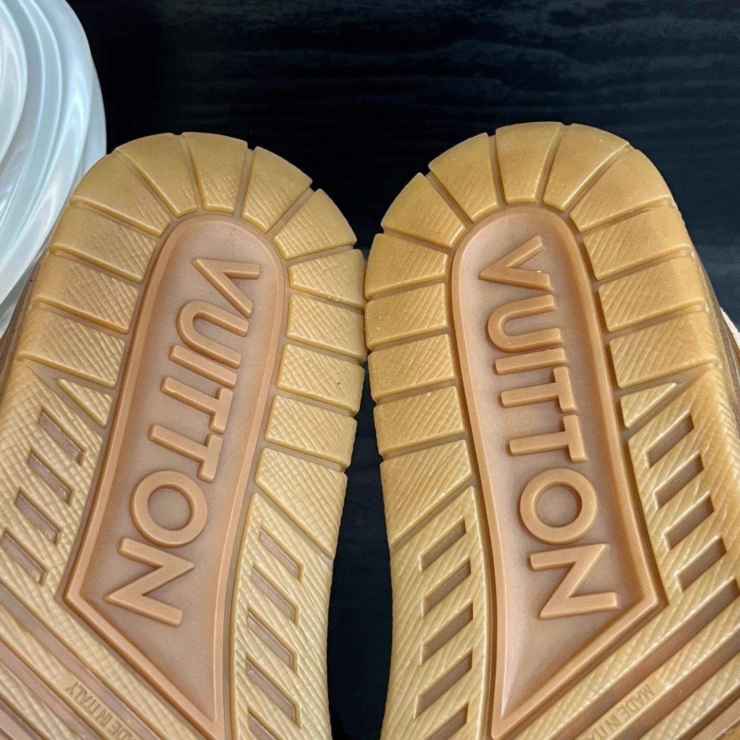 Louis Vuitton Khaki Paneled Trainer Sneakers - 39.5 (US 9.5) - 95% New Size US 9.5 / EU 42-43 - 6 Thumbnail