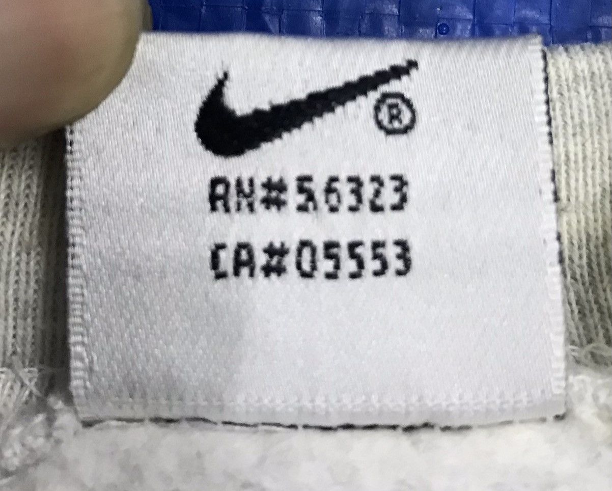 Nike × Vintage Vintage Nike Big Logo Sweatshirt Size US L / EU 52-54 / 3 - 8 Thumbnail
