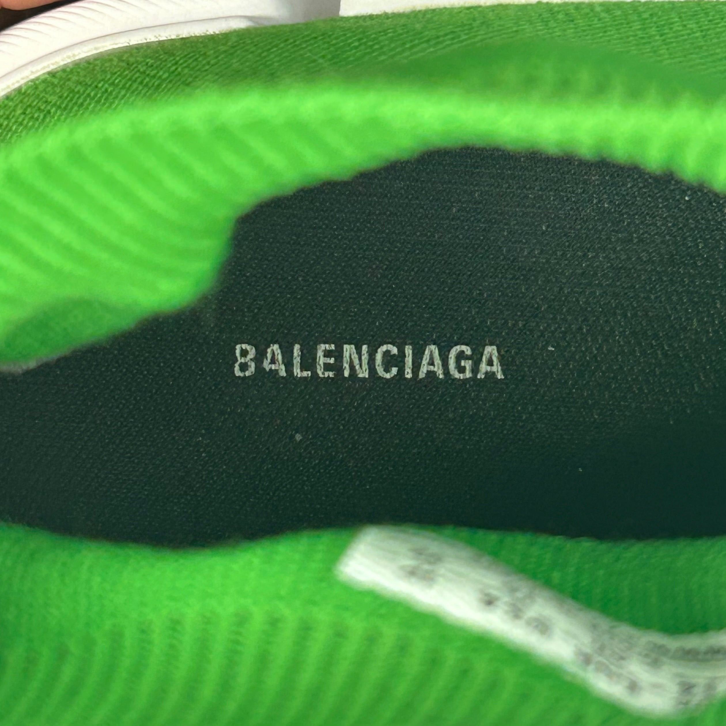 Balenciaga Balenciaga Speed Trainer Vert Fluo (Neon Green) Size 15 Size US 15 / EU 48 - 7 Thumbnail