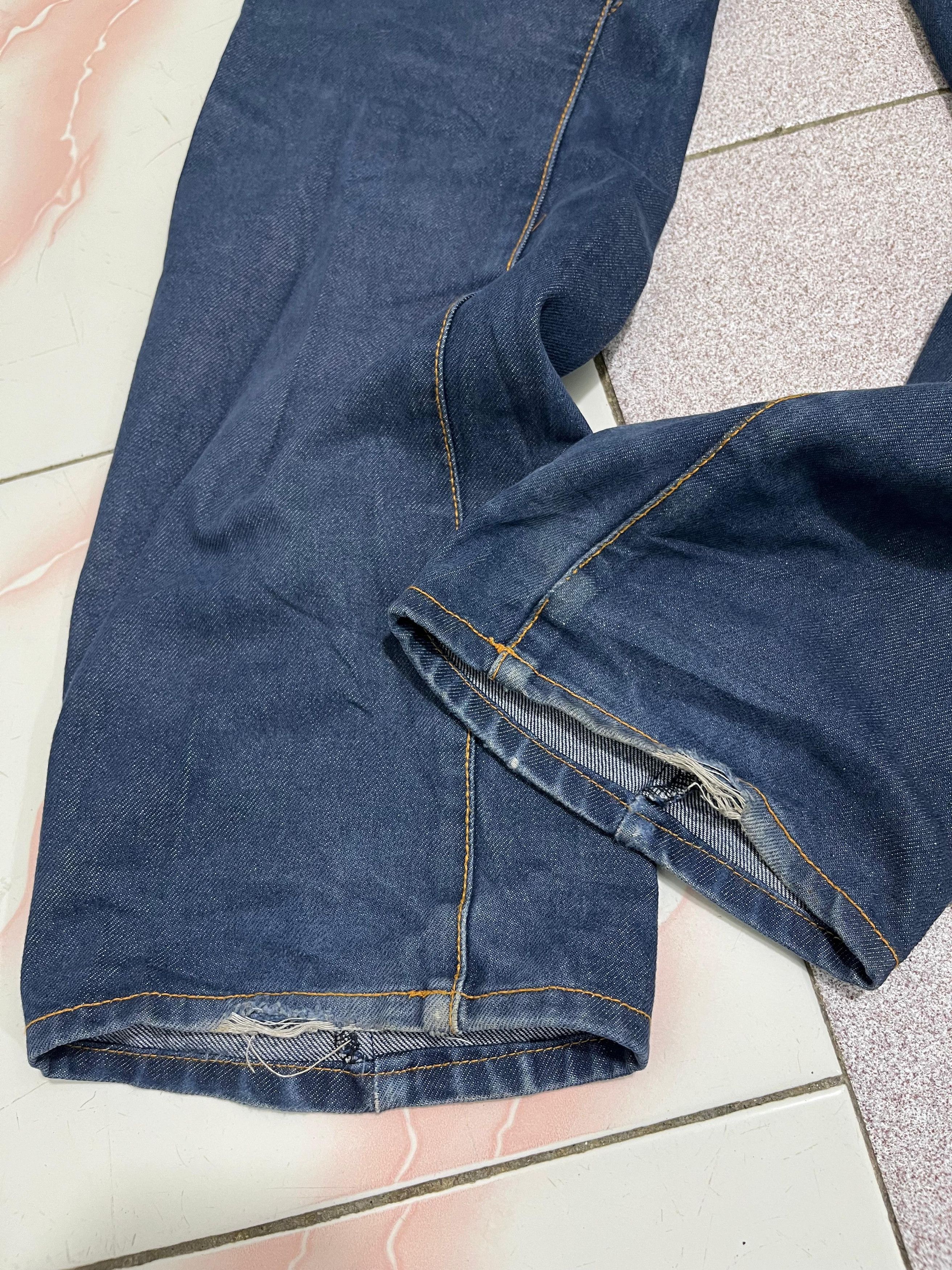 Levi's Vintage Clothing Levi's Engineered Buckle Back Jeans Size US 29 - 7 Thumbnail