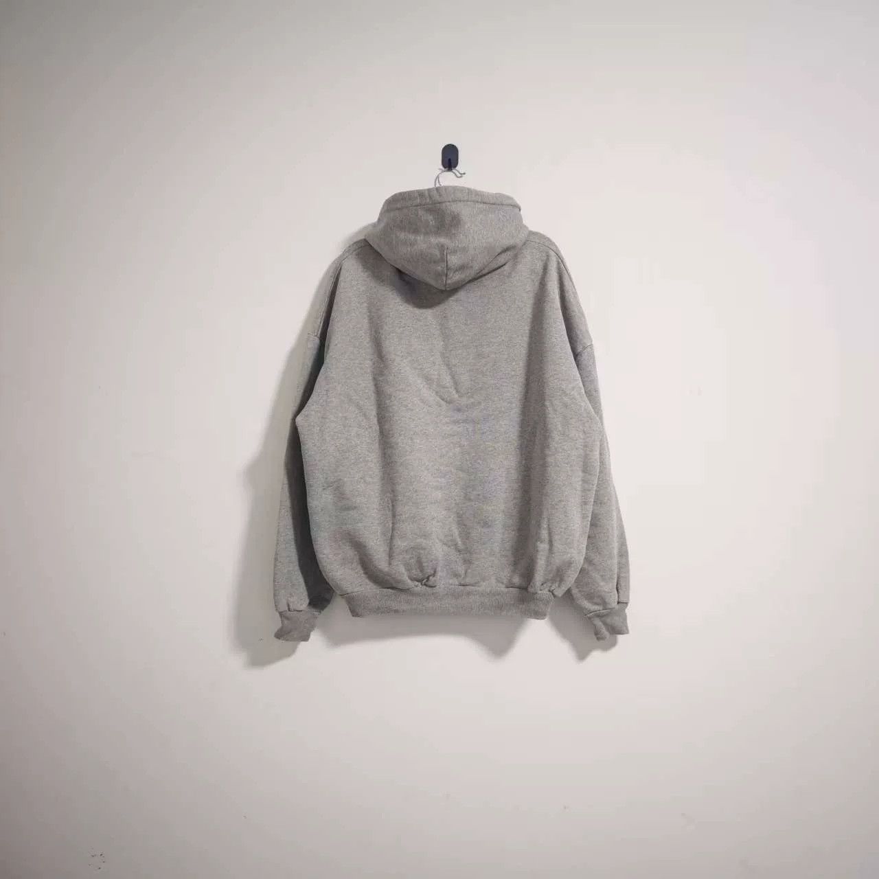 Balenciaga balenciaga gray oversized hoodie xs Size US XS / EU 42 / 0 - 2 Thumbnail