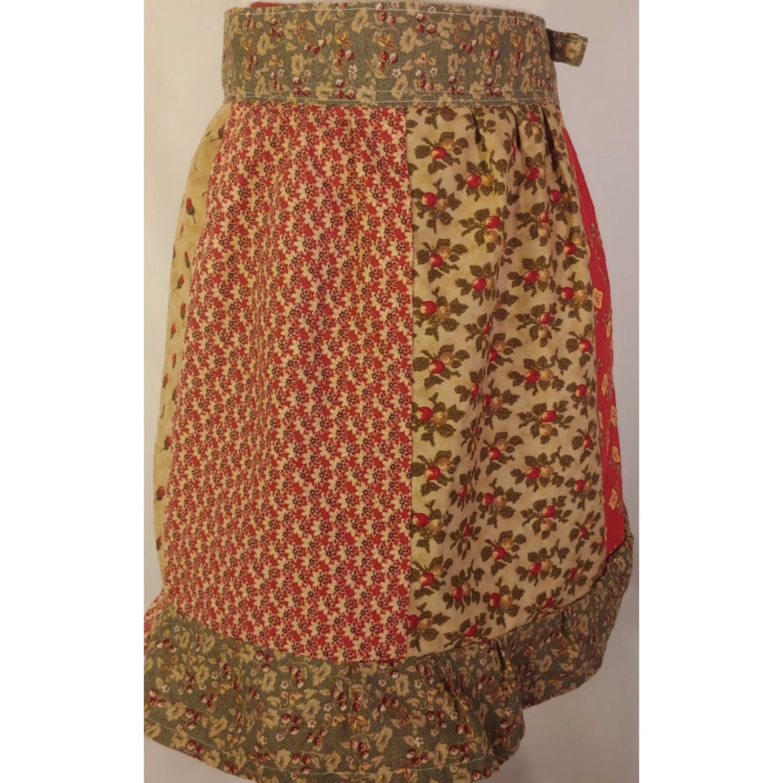 MadeMe VINTAGE Patchwork Women S-L Wrap Skirt Floral Ruffle Mini Hippie Festival Bohemian Size 28" / US 6 / IT 42 - 5 Thumbnail