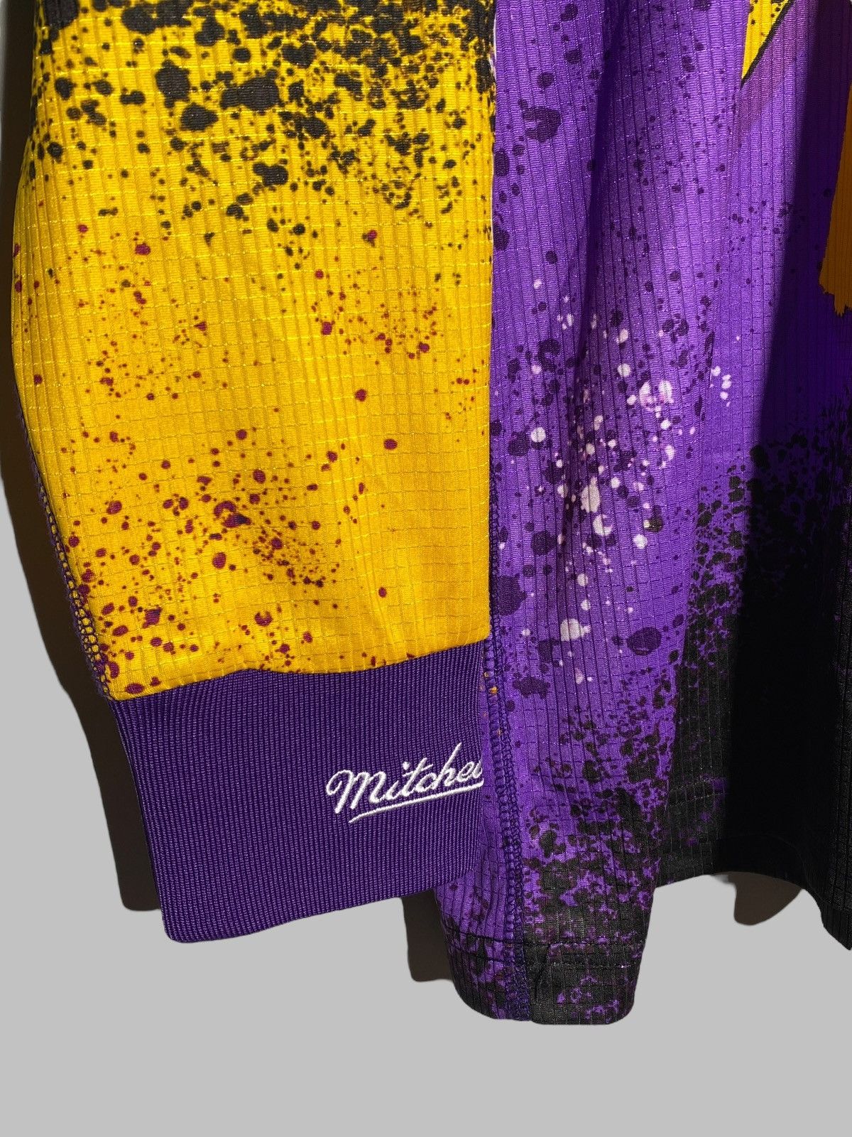 Mitchell & Ness 🔥 Y2K LAKERS MITCHELL & NESS LONGSLEEVE KOBE SHAQ DRIP Size US L / EU 52-54 / 3 - 9 Thumbnail