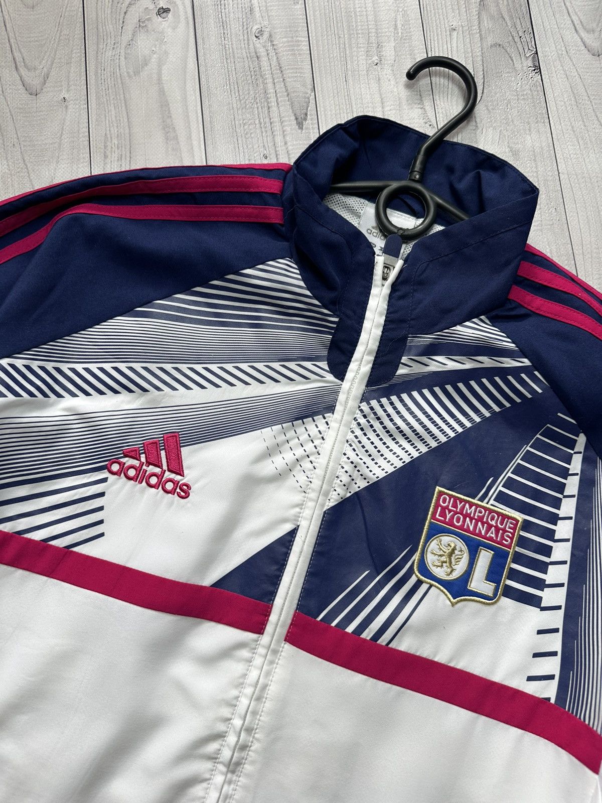 Adidas × Vintage Vintage adidas Olympique Lyonnais soccer jacket size S/M Size US M / EU 48-50 / 2 - 3 Thumbnail